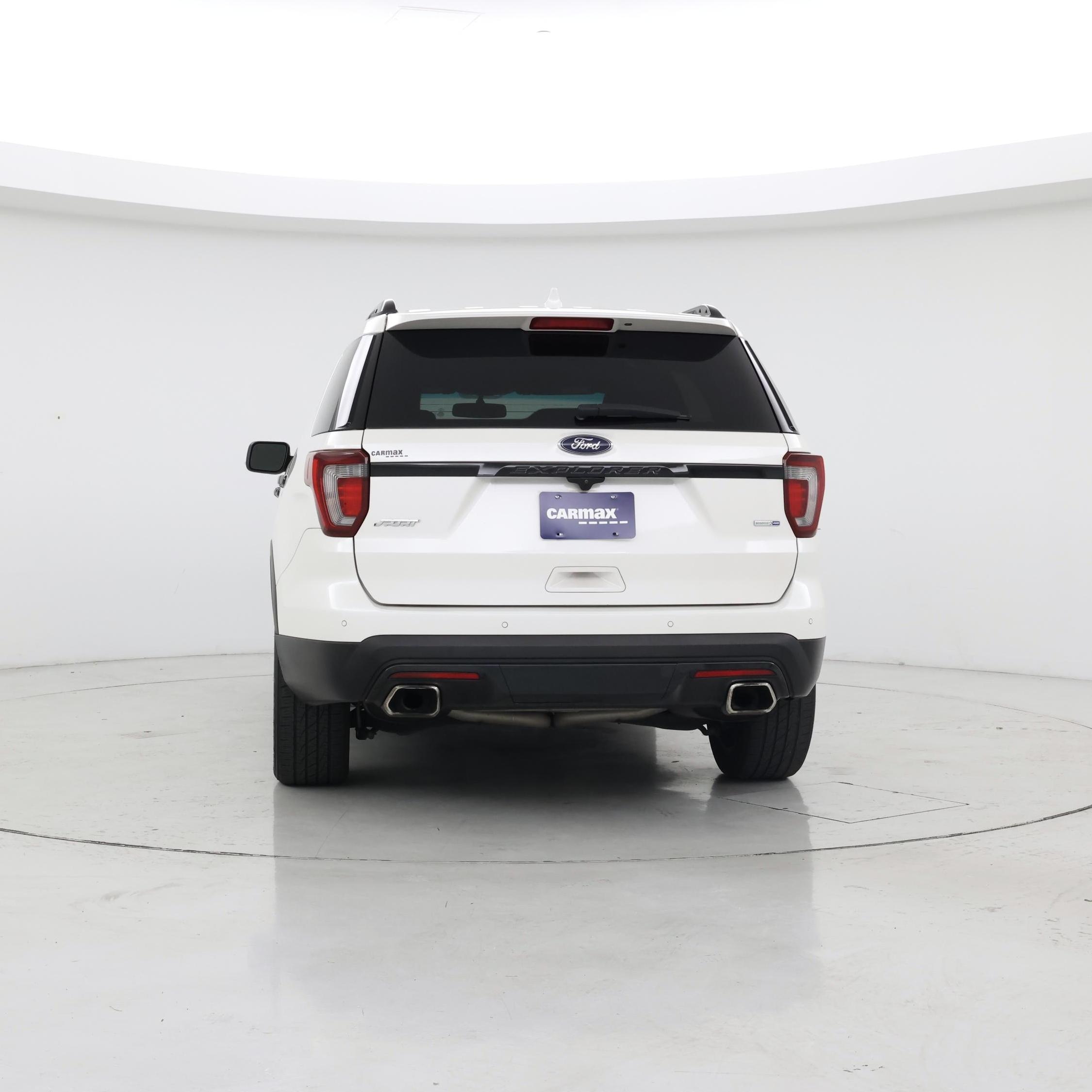 Thumbnail: 2016 Ford Explorer - 6