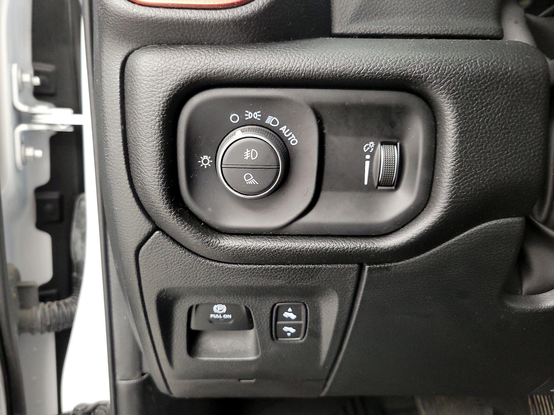 Thumbnail: 2023 RAM 1500 - 13