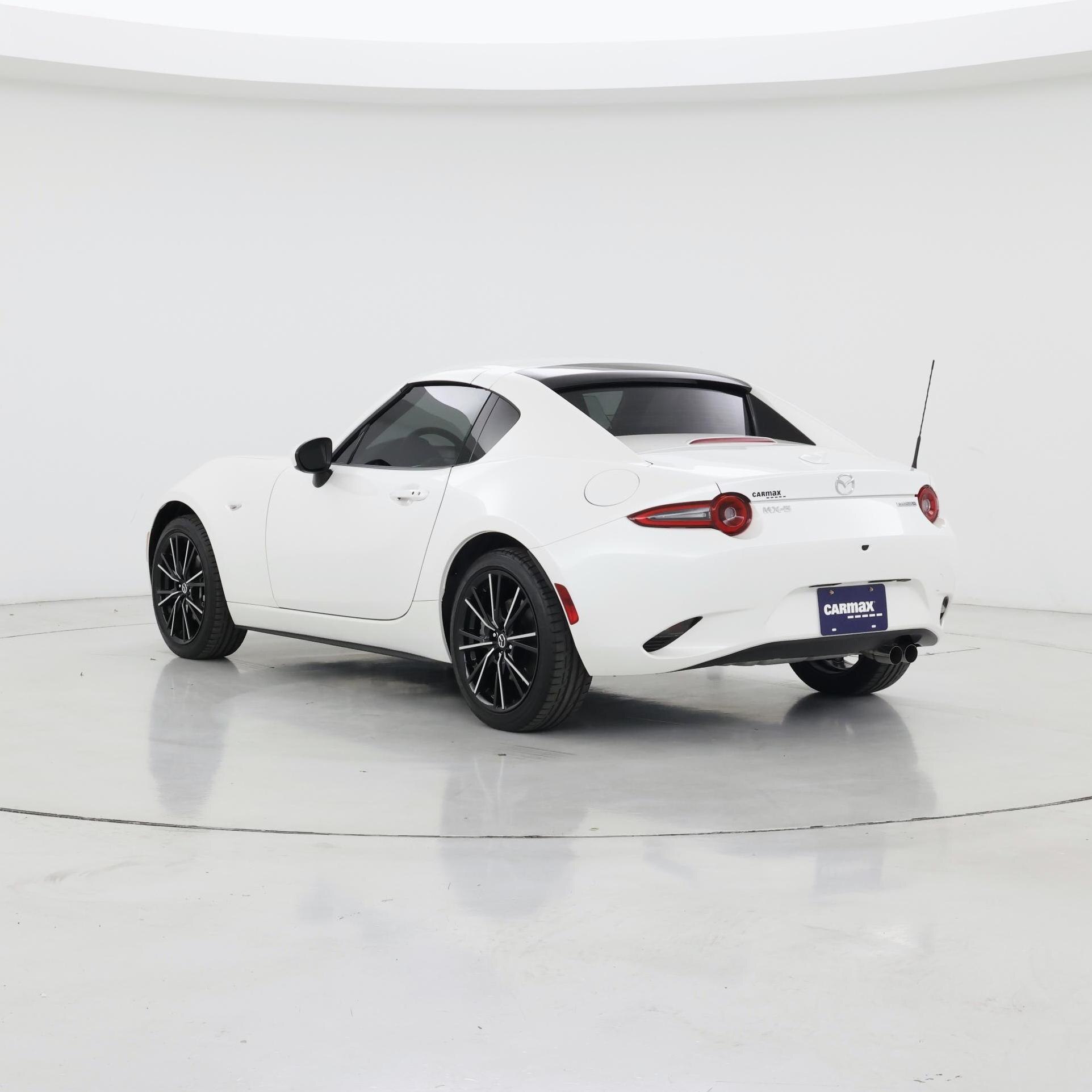 Thumbnail: 2024 Mazda MX-5 Miata - 2