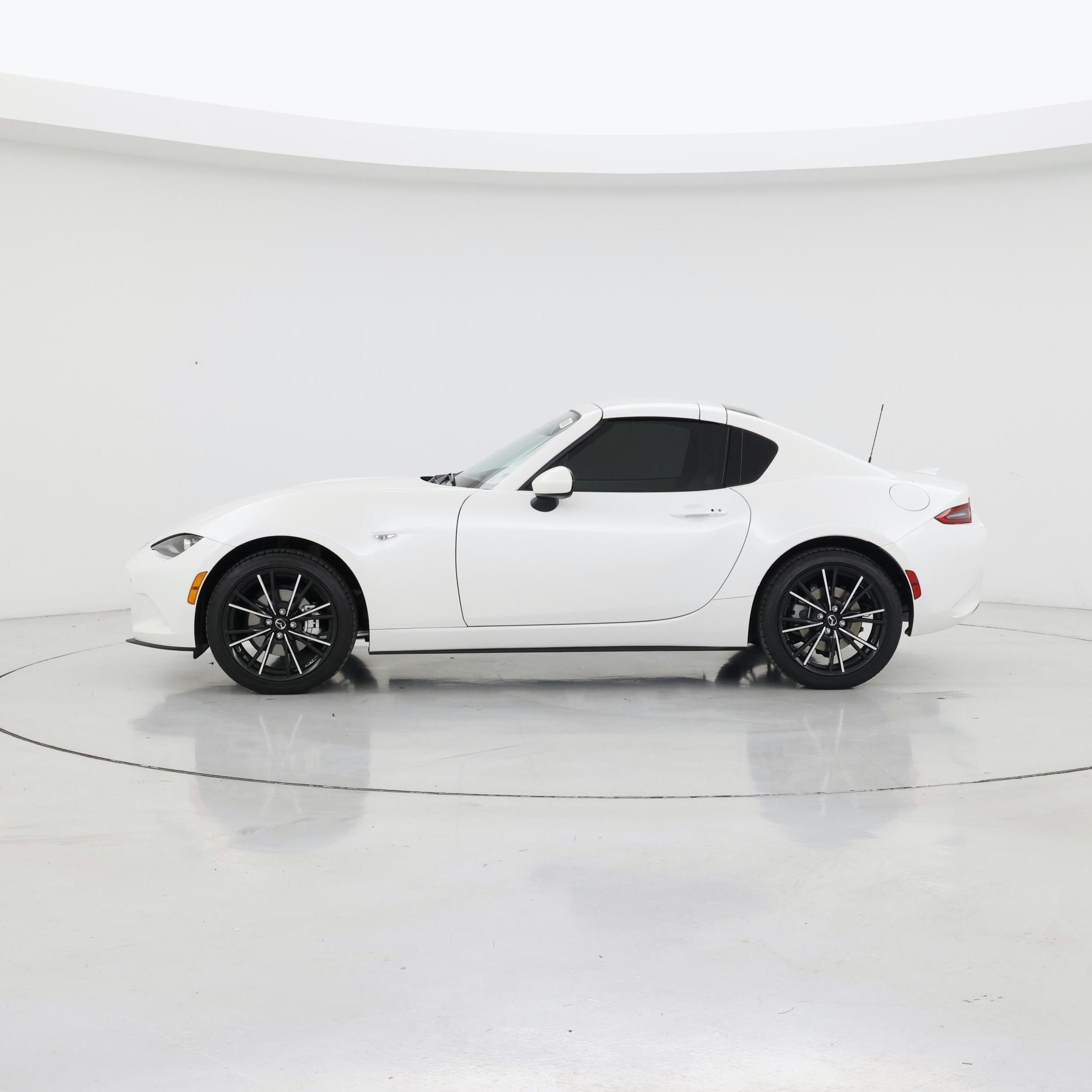Thumbnail: 2024 Mazda MX-5 Miata - 3
