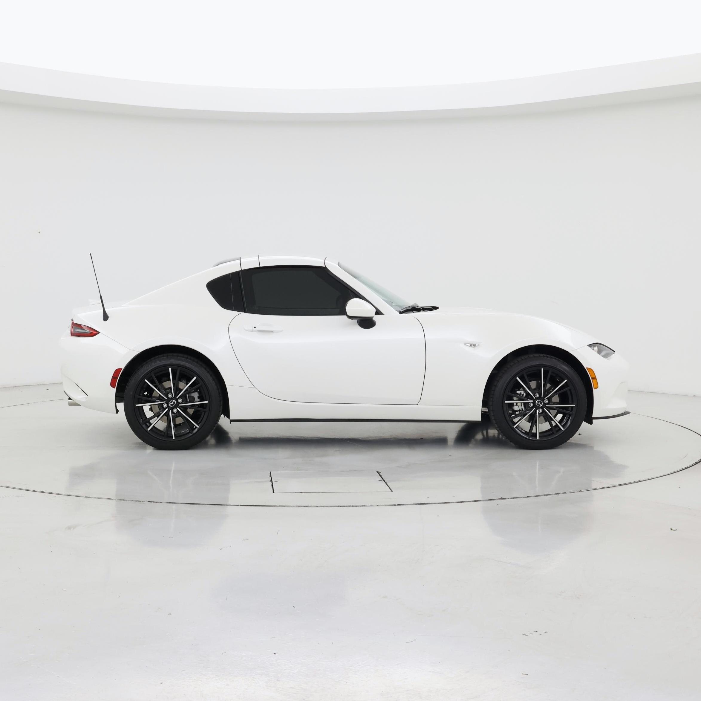 Thumbnail: 2024 Mazda MX-5 Miata - 7