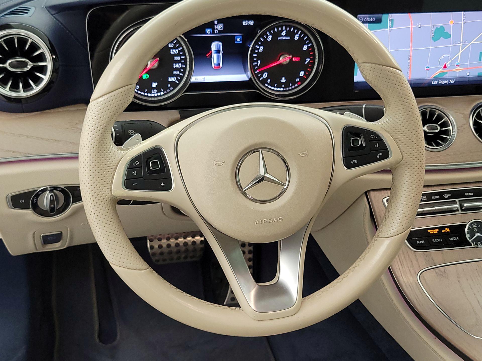 Thumbnail: 2018 Mercedes-Benz E-Class - 10