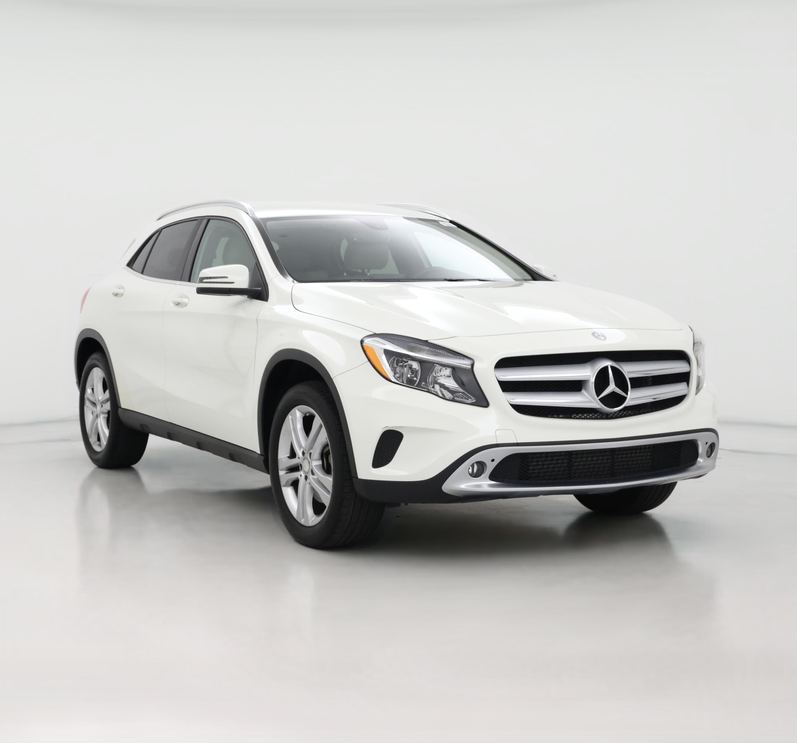 Thumbnail: 2015 Mercedes-Benz GLA - 1