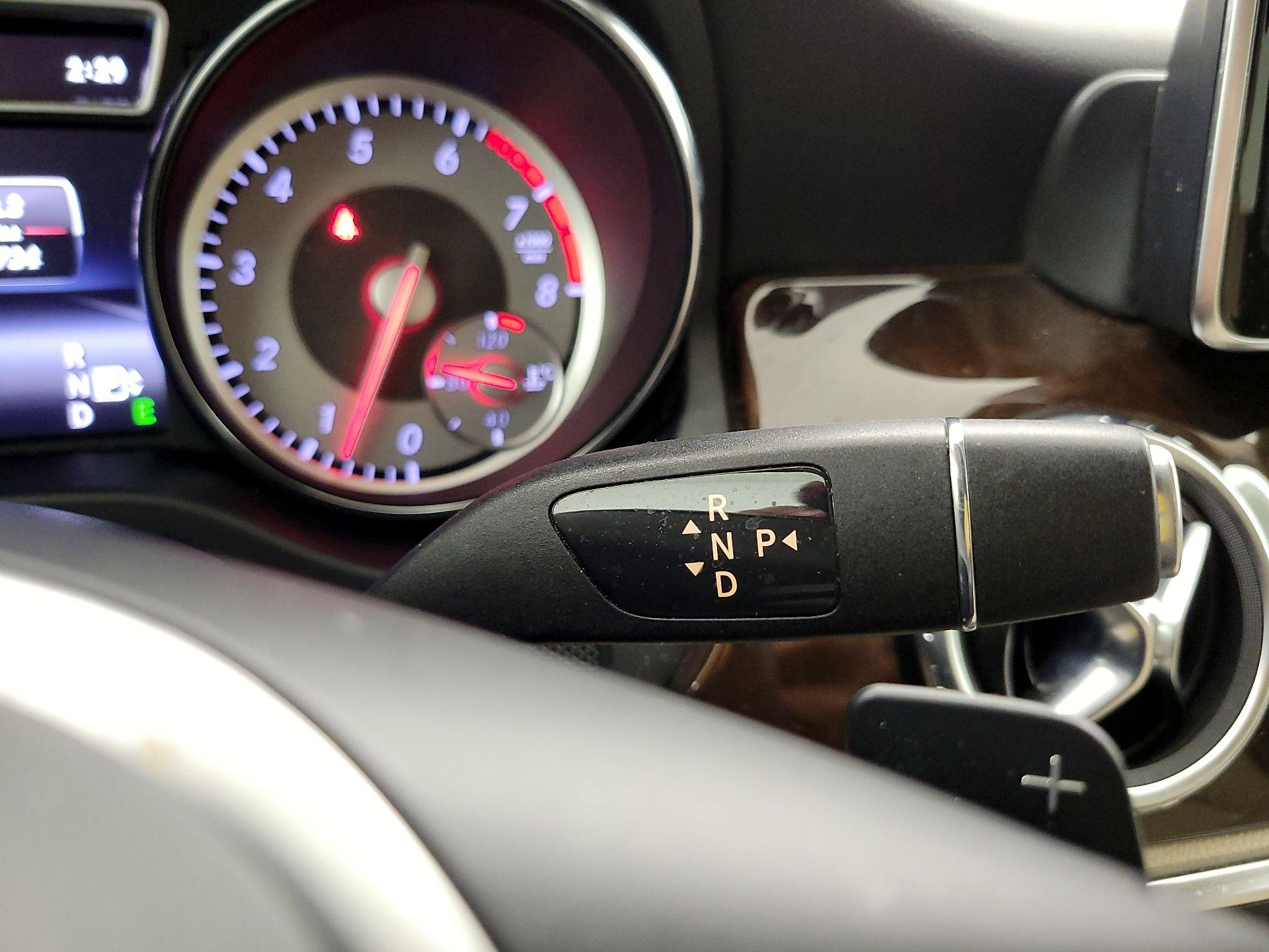 Thumbnail: 2015 Mercedes-Benz GLA - 17