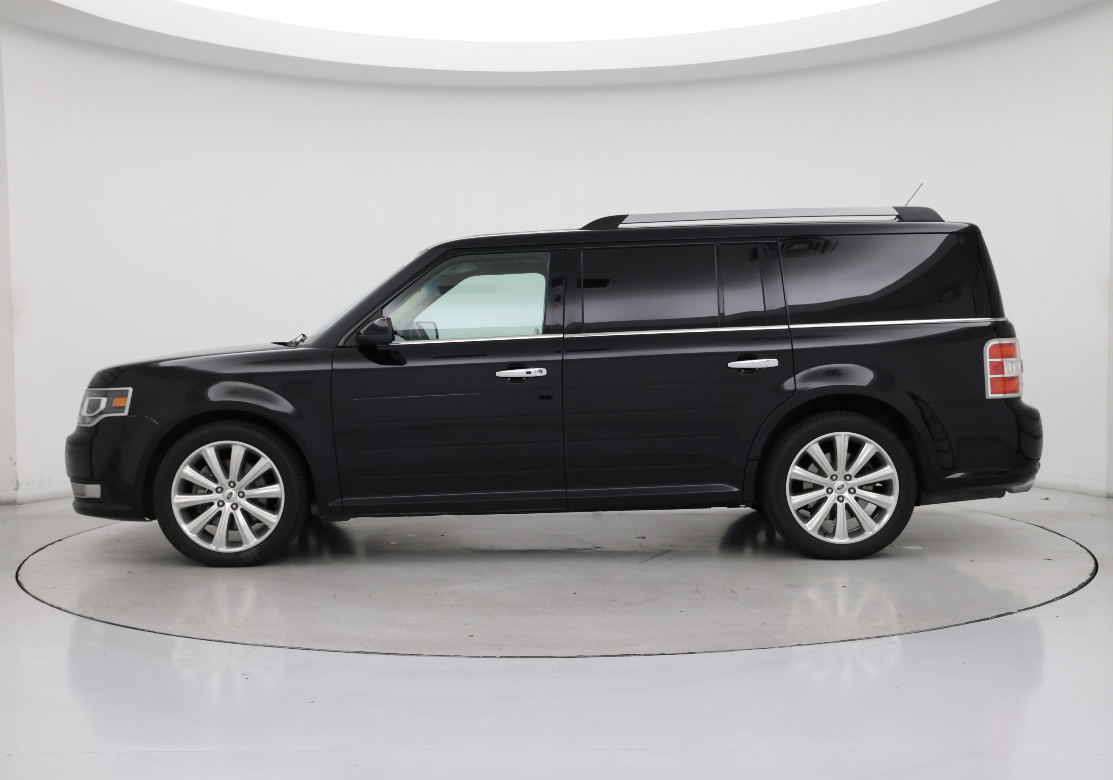 Thumbnail: 2019 Ford Flex - 3