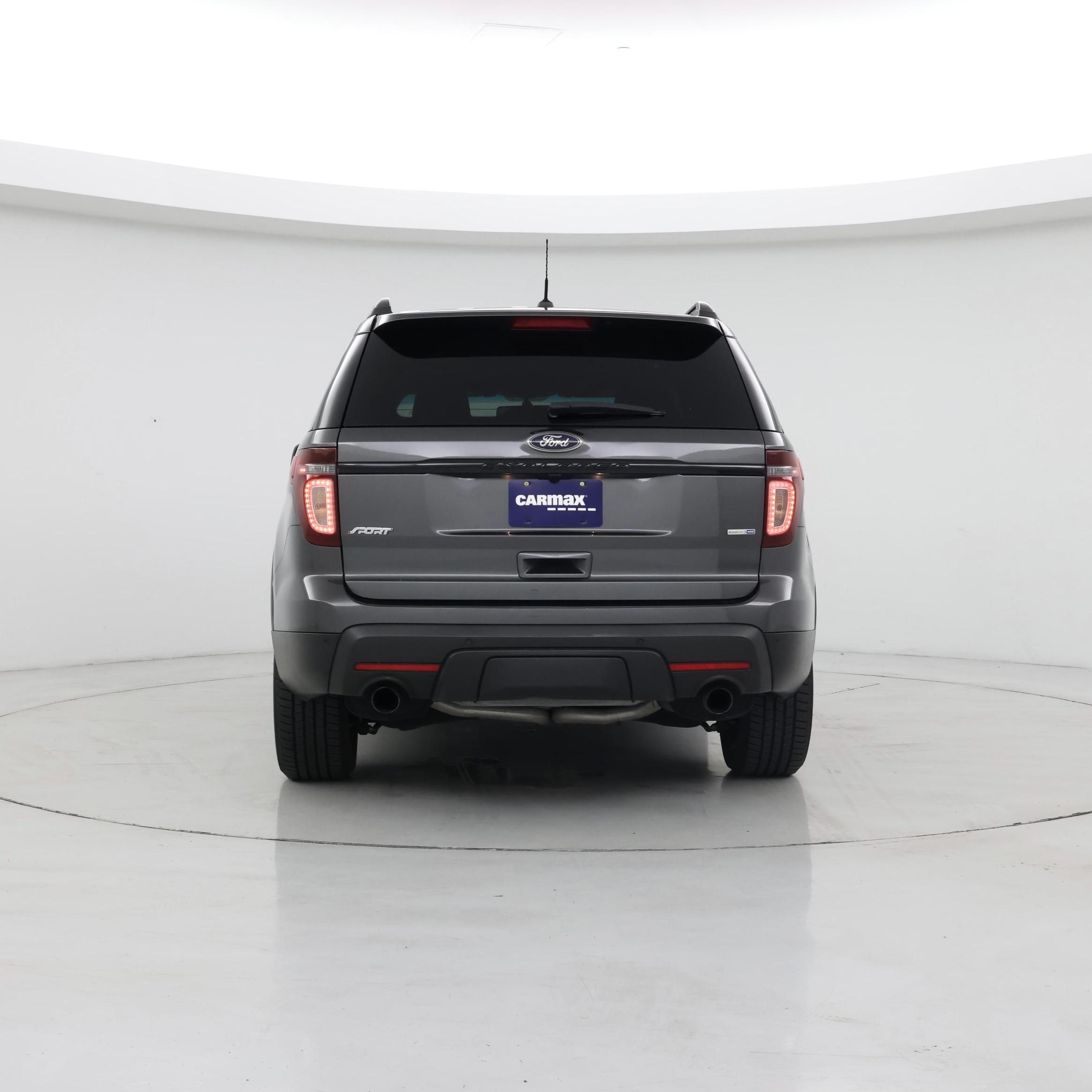 Thumbnail: 2015 Ford Explorer - 6