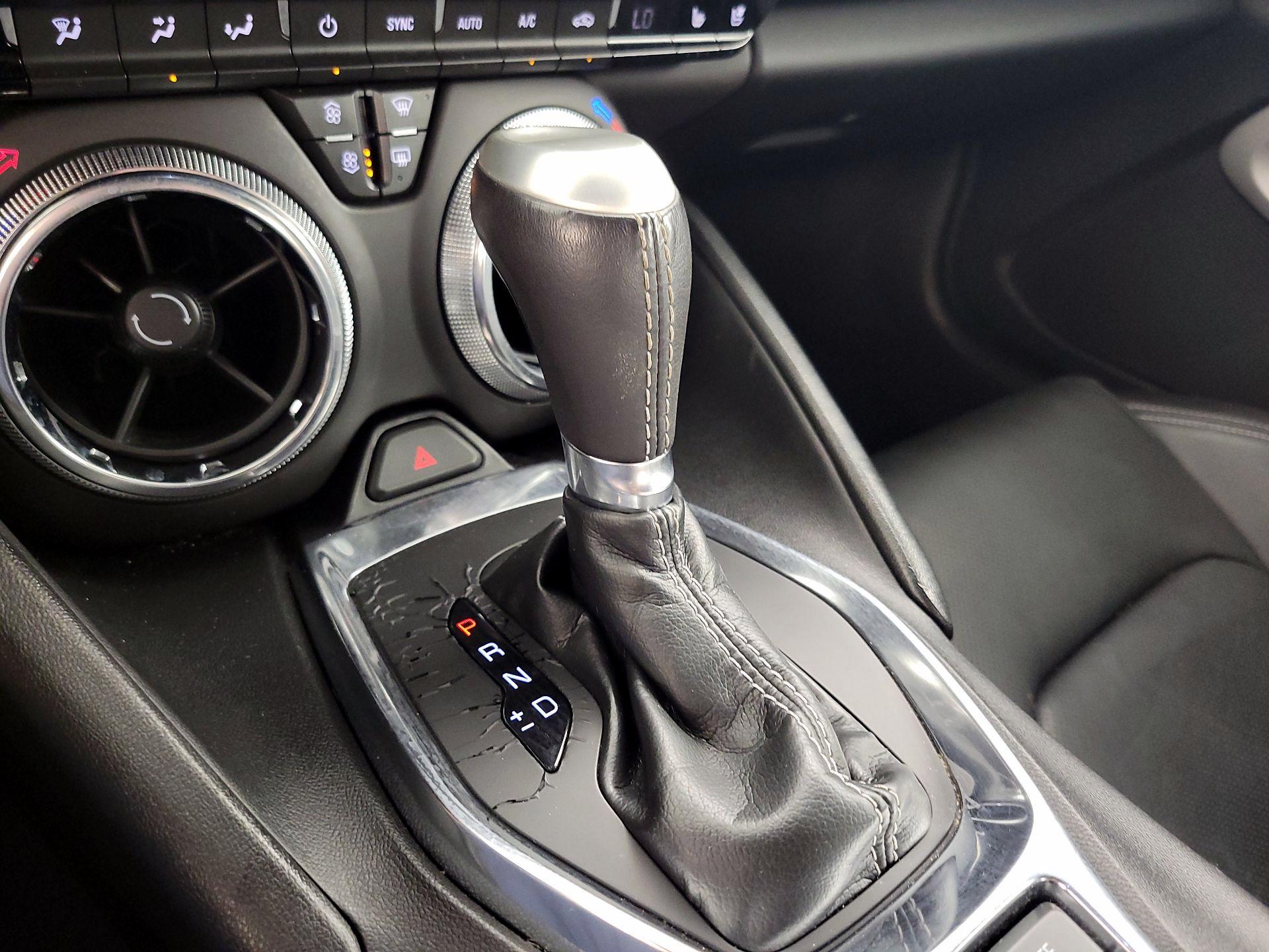 Thumbnail: 2019 Chevrolet Camaro - 17