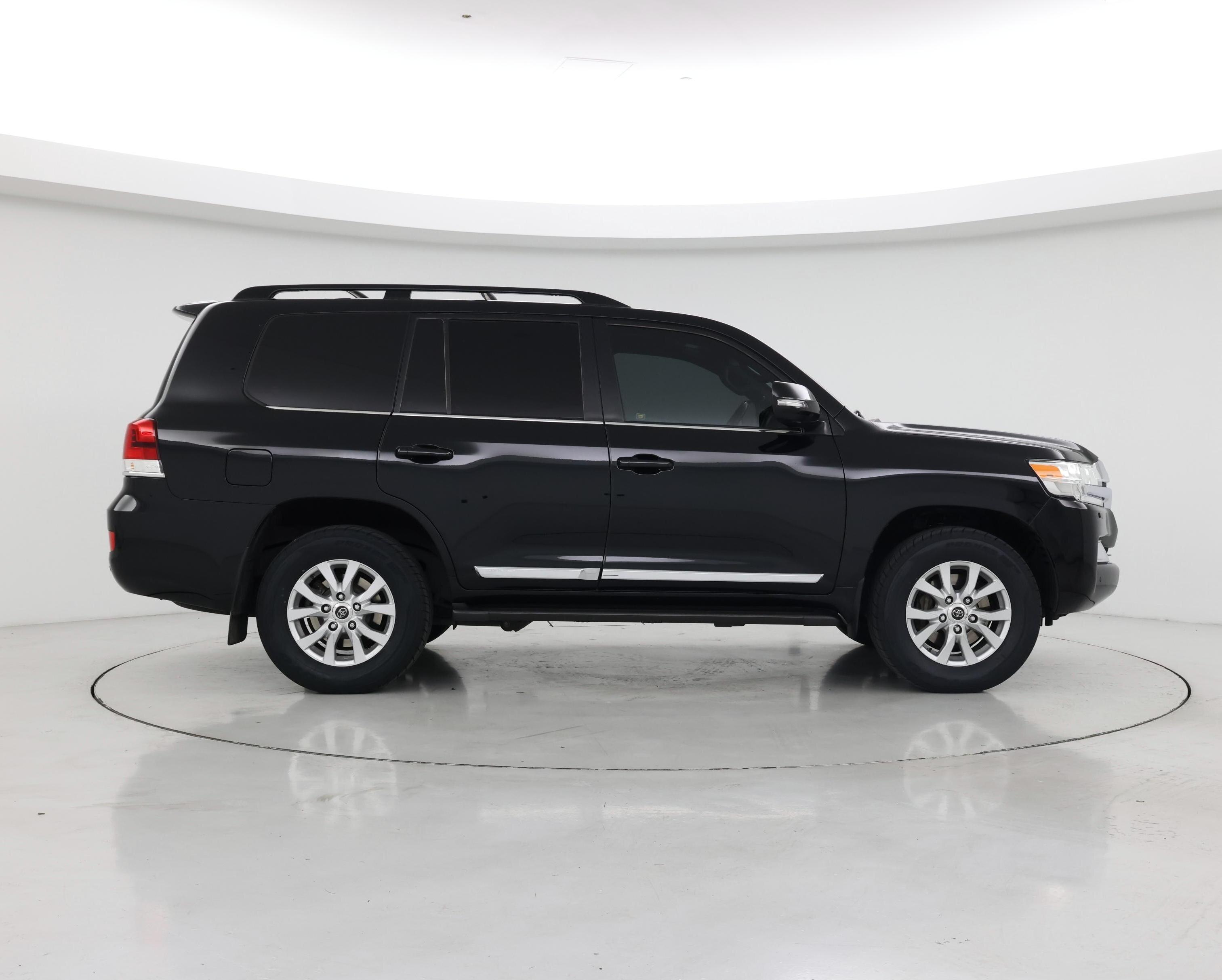 Thumbnail: 2016 Toyota Land Cruiser - 7