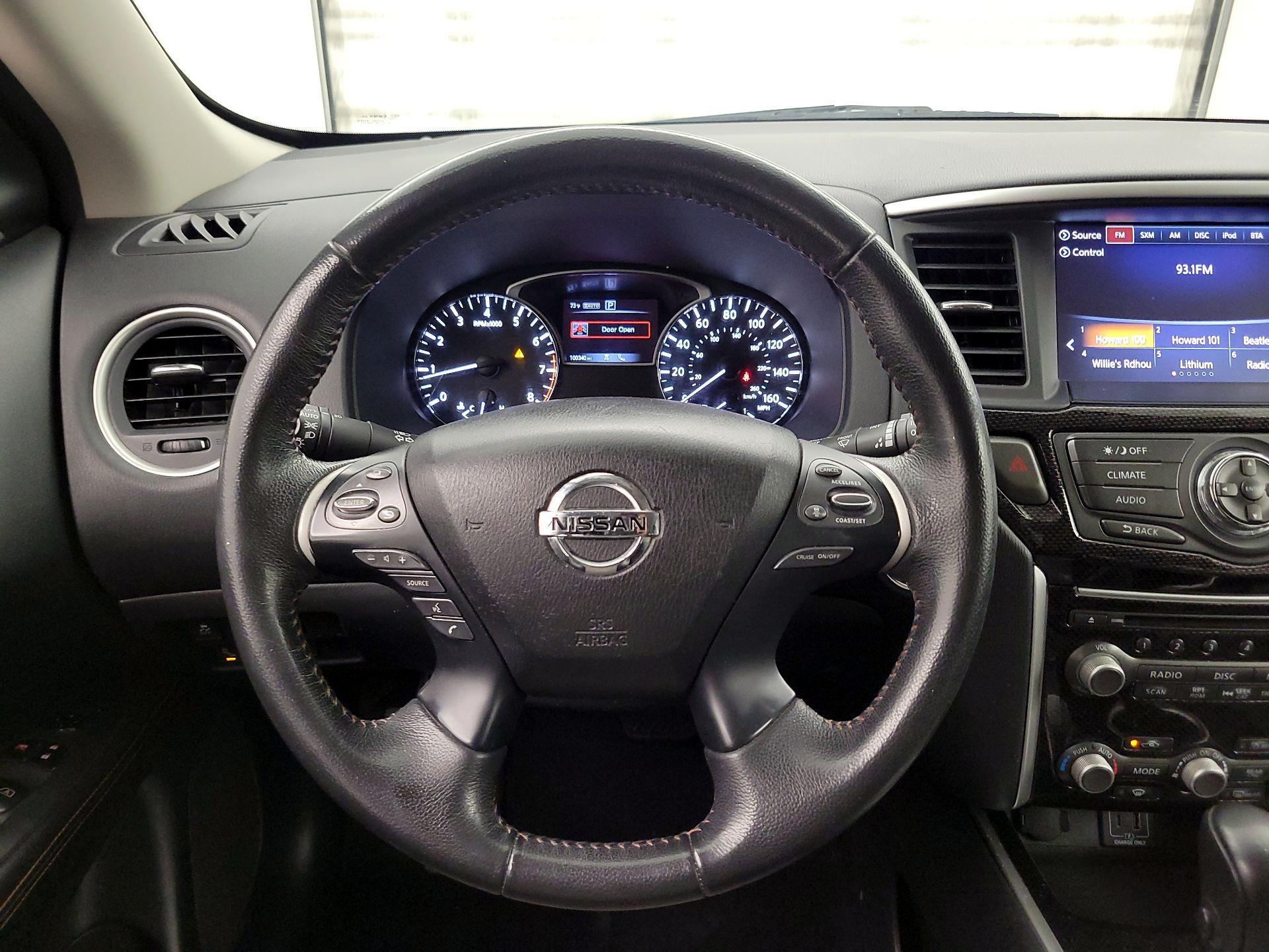 Thumbnail: 2019 Nissan Pathfinder - 10