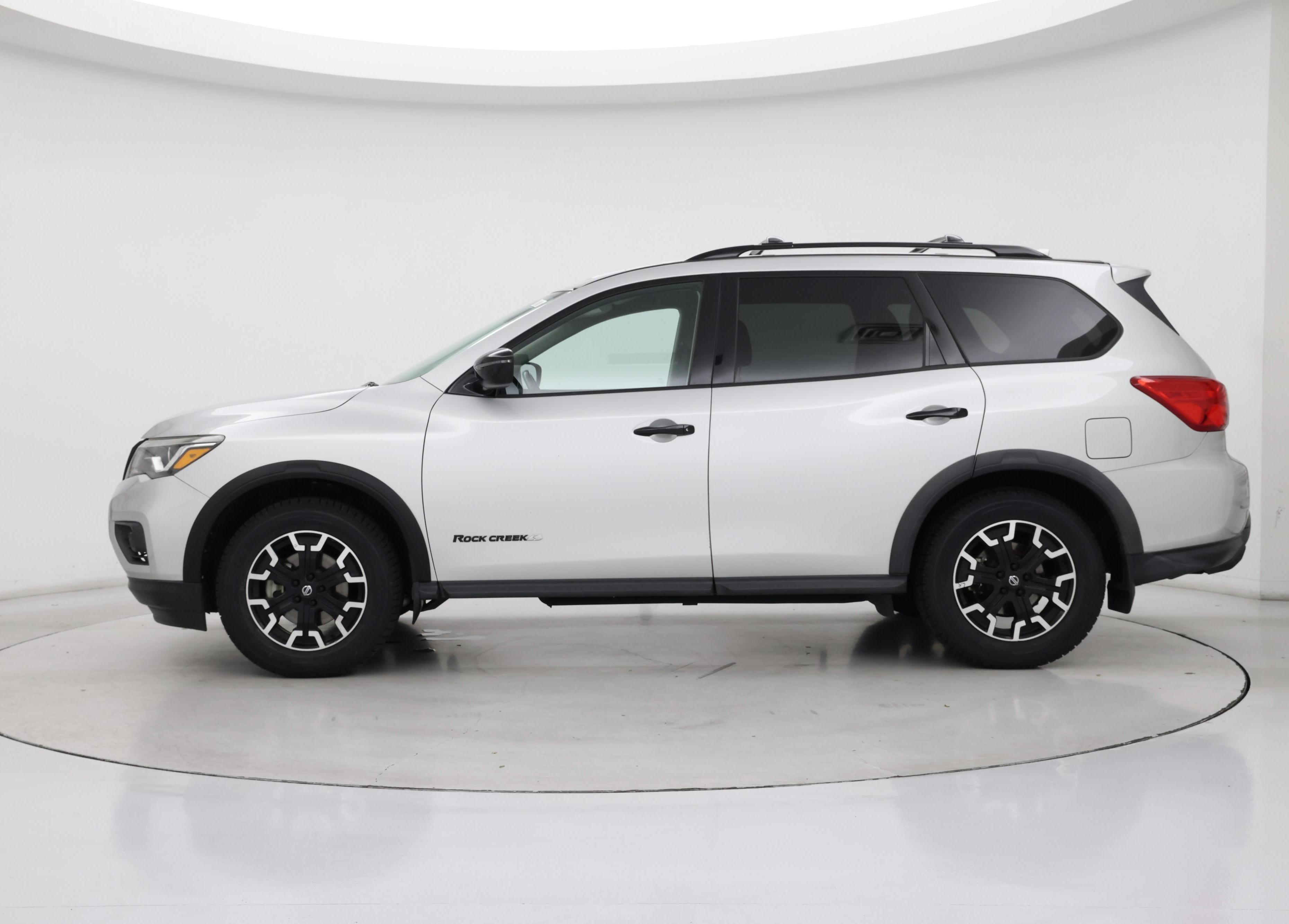 Thumbnail: 2019 Nissan Pathfinder - 3