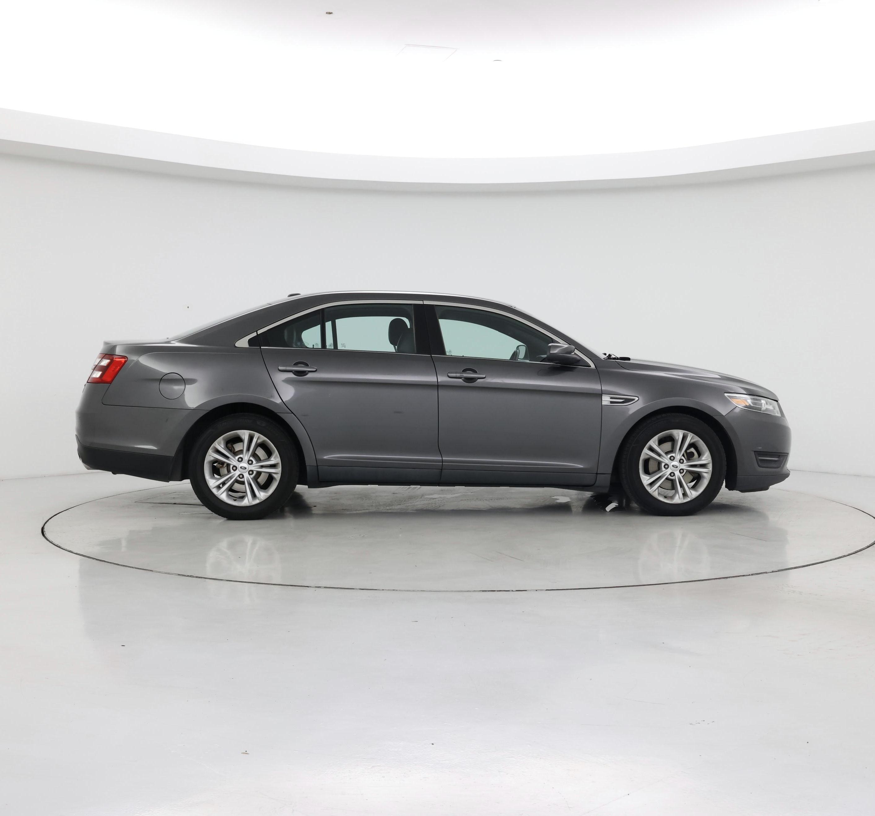 Thumbnail: 2015 Ford Taurus - 7