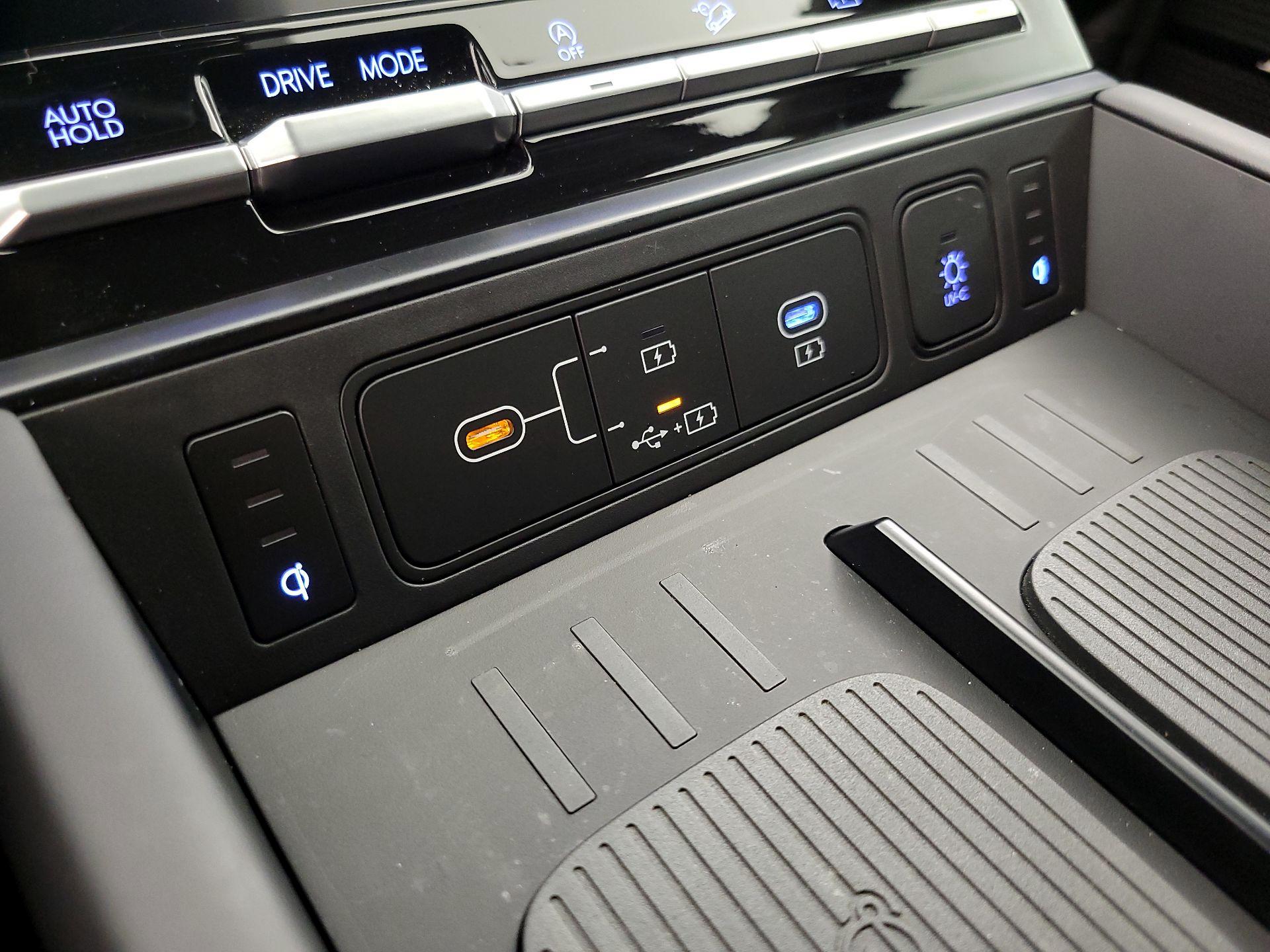 Thumbnail: 2025 Hyundai Santa Fe - 19