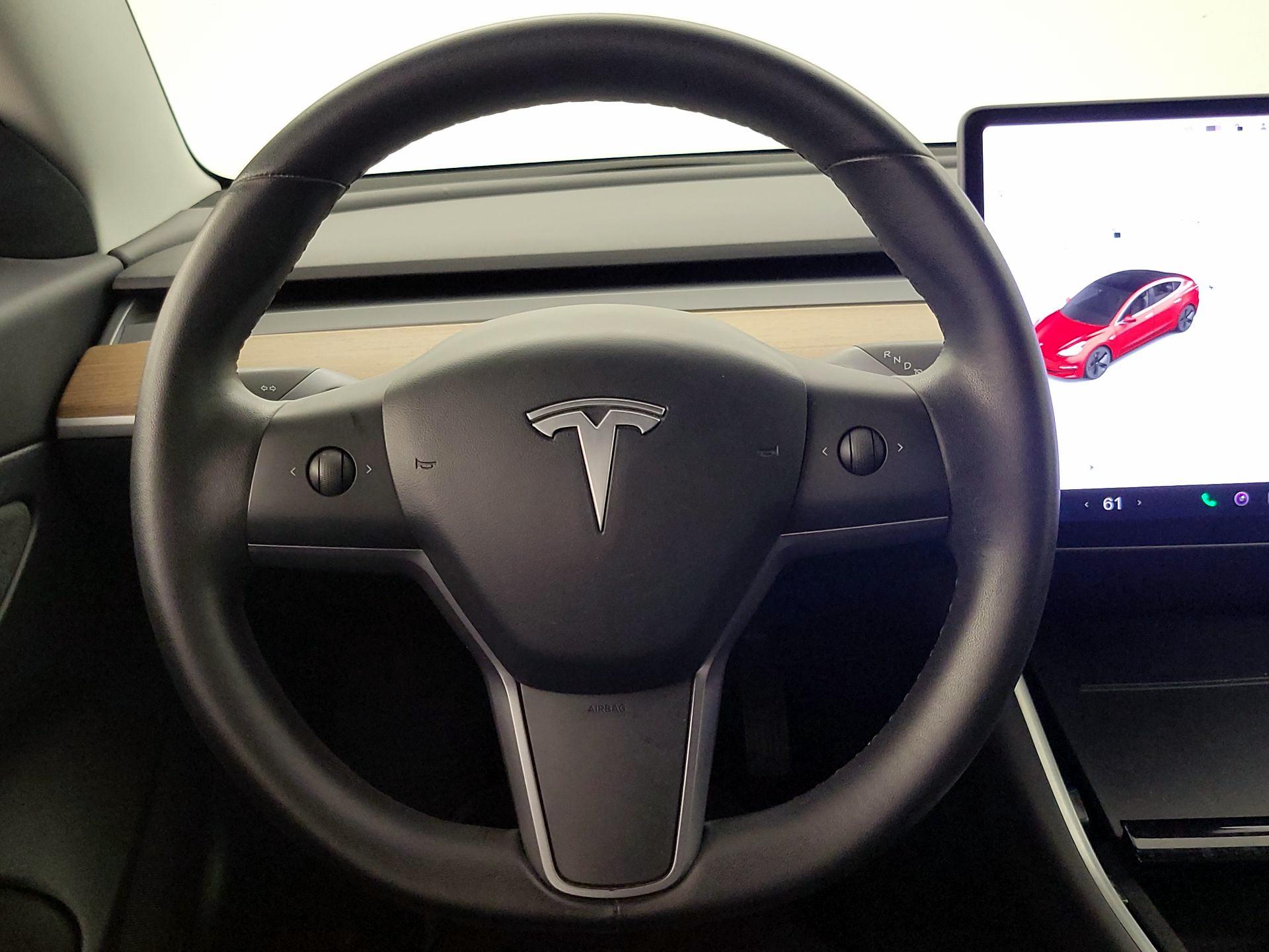 Thumbnail: 2020 Tesla Model 3 - 10