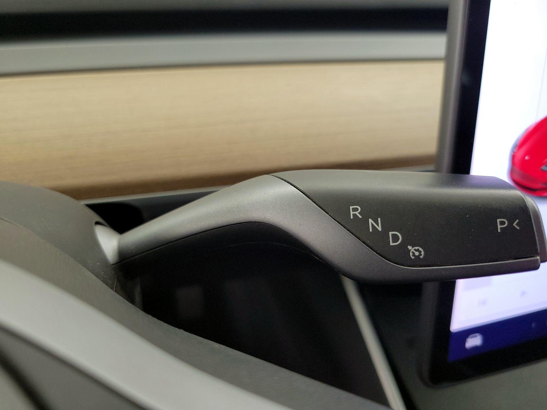 Thumbnail: 2020 Tesla Model 3 - 18