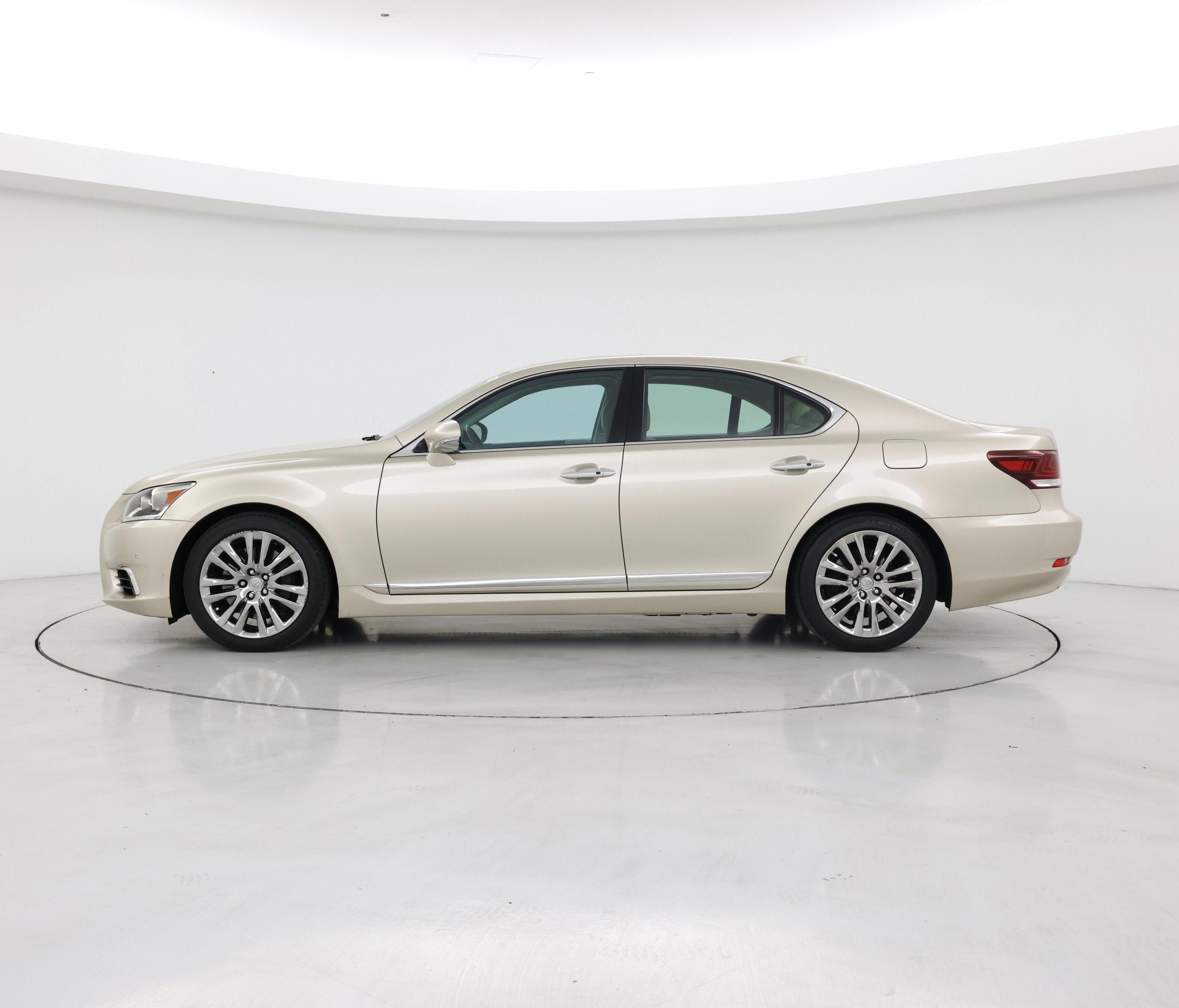 Thumbnail: 2017 Lexus LS - 3