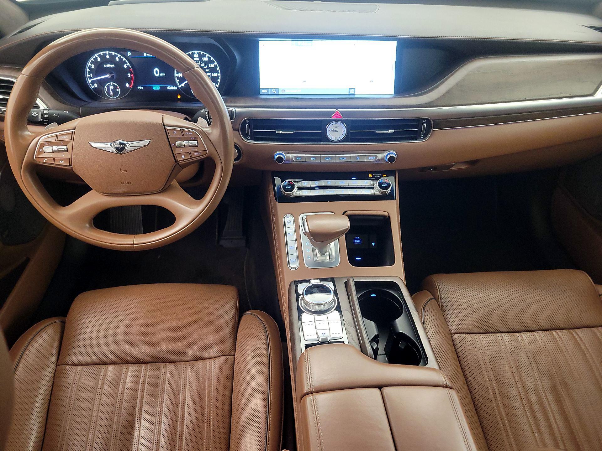 Thumbnail: 2021 Genesis G90 - 9