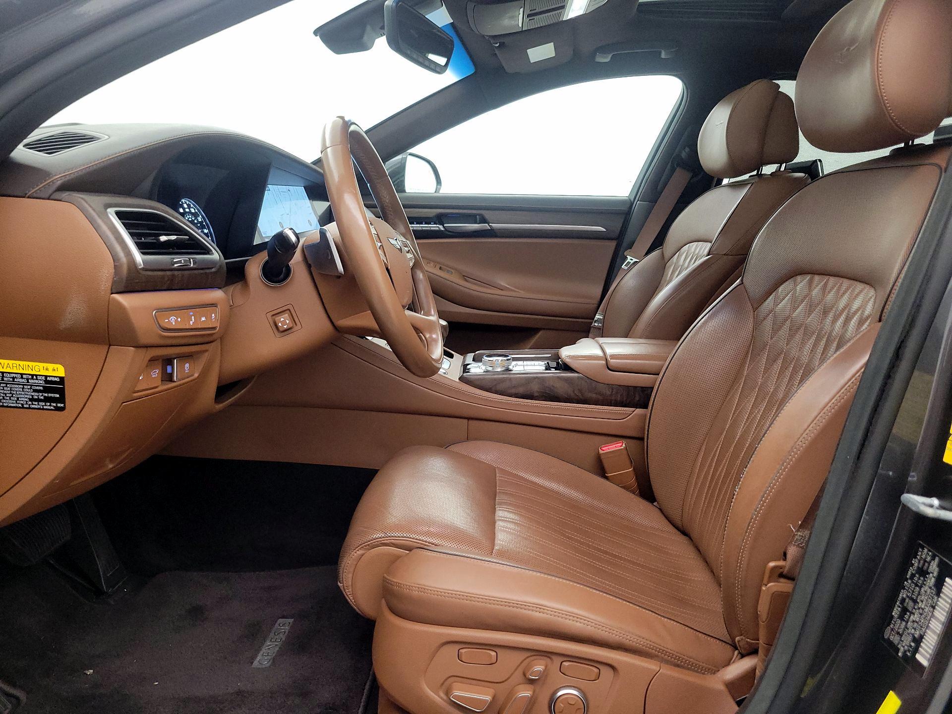 Thumbnail: 2021 Genesis G90 - 11