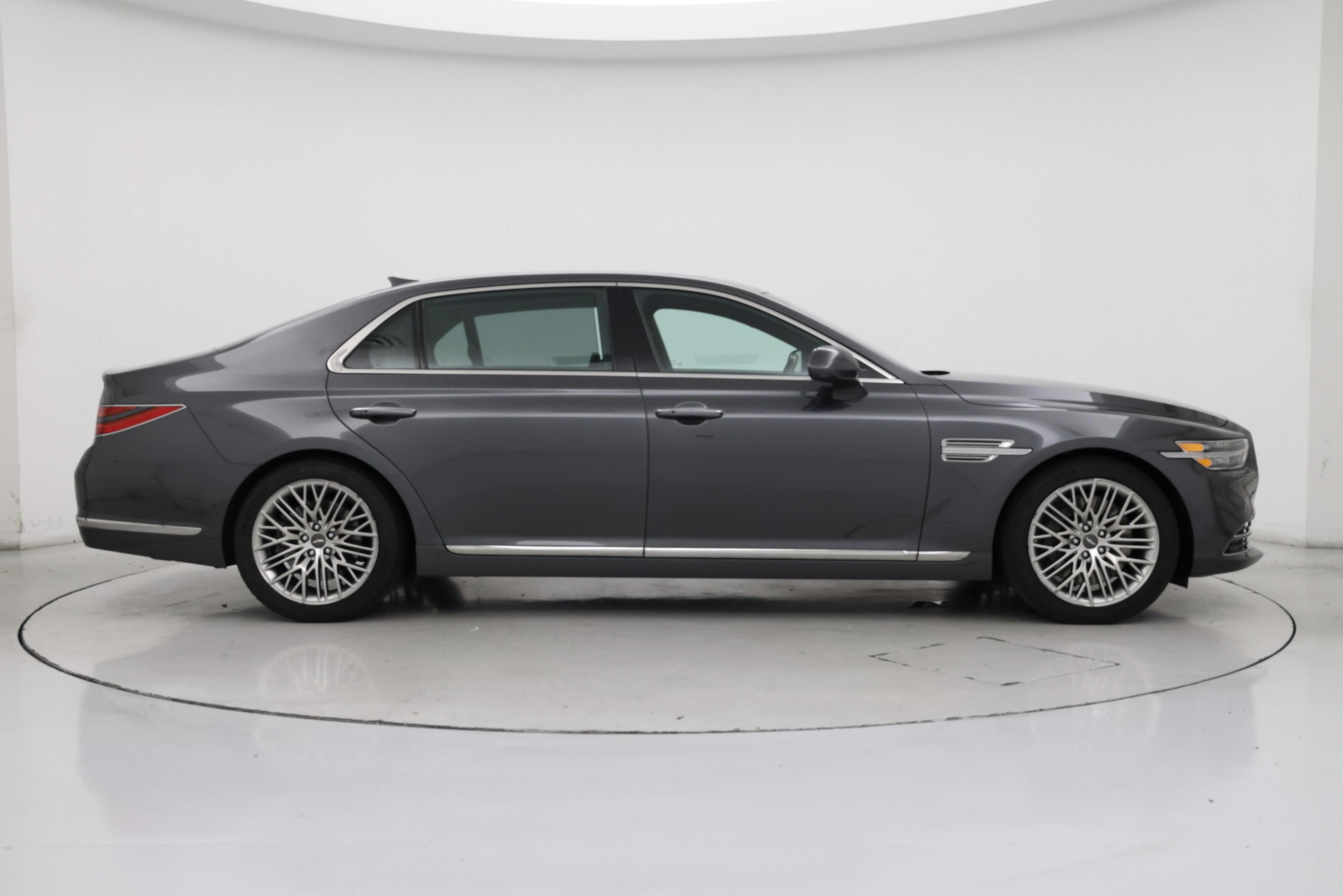 Thumbnail: 2021 Genesis G90 - 7