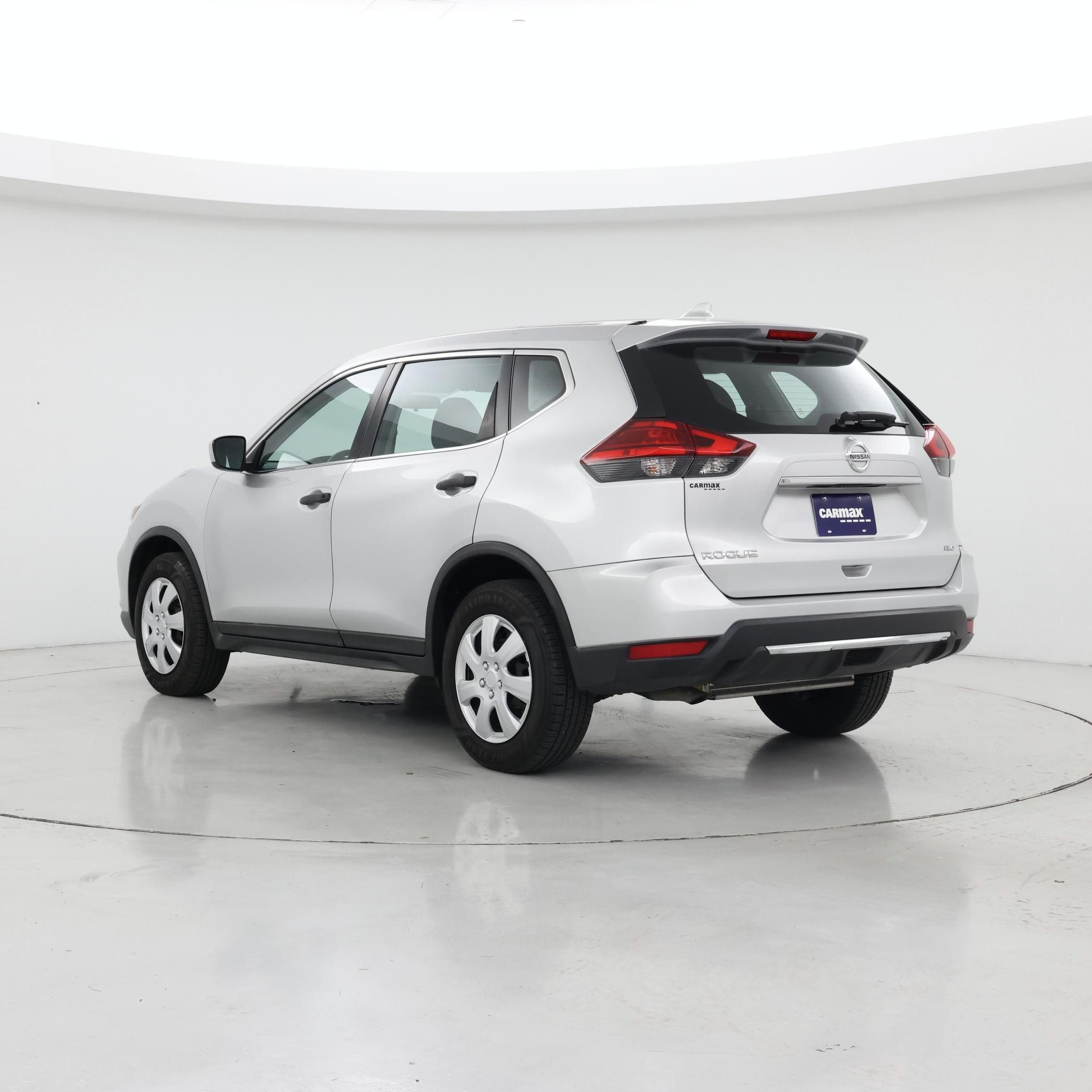 Thumbnail: 2017 Nissan Rogue - 2