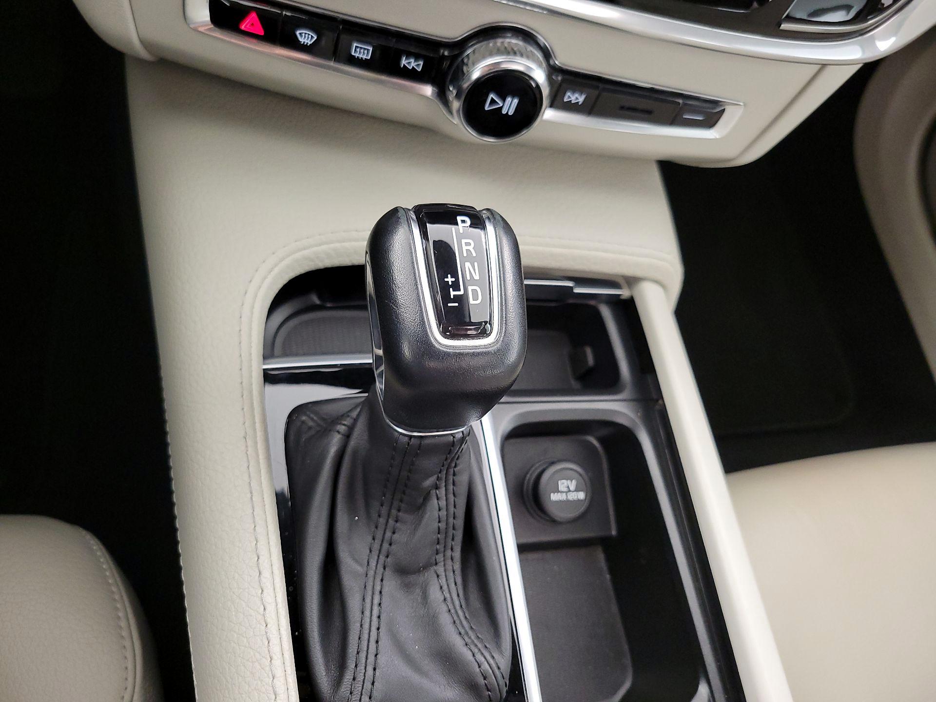 Thumbnail: 2017 Volvo S90 - 18