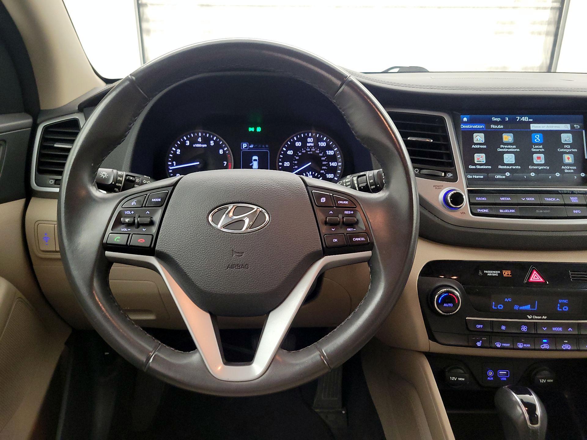 Thumbnail: 2017 Hyundai Tucson - 10