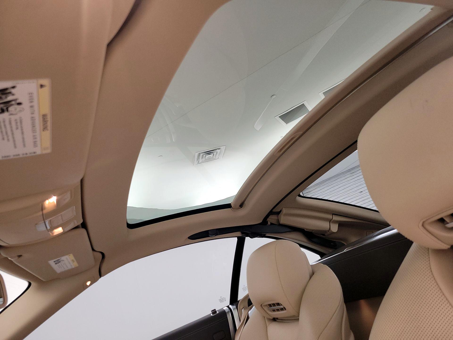 Thumbnail: 2020 Mercedes-Benz SL-Class - 20