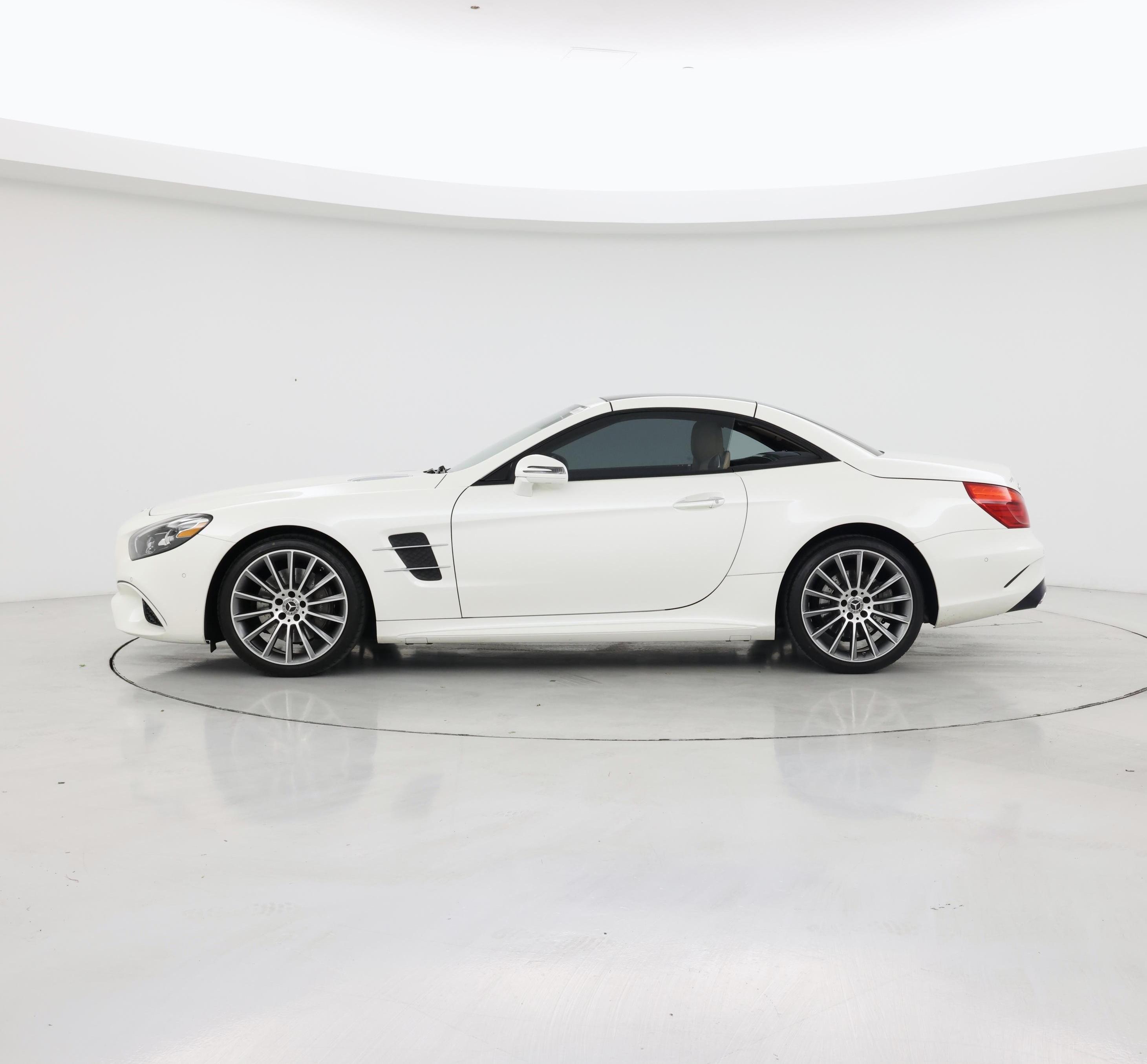 Thumbnail: 2020 Mercedes-Benz SL-Class - 3