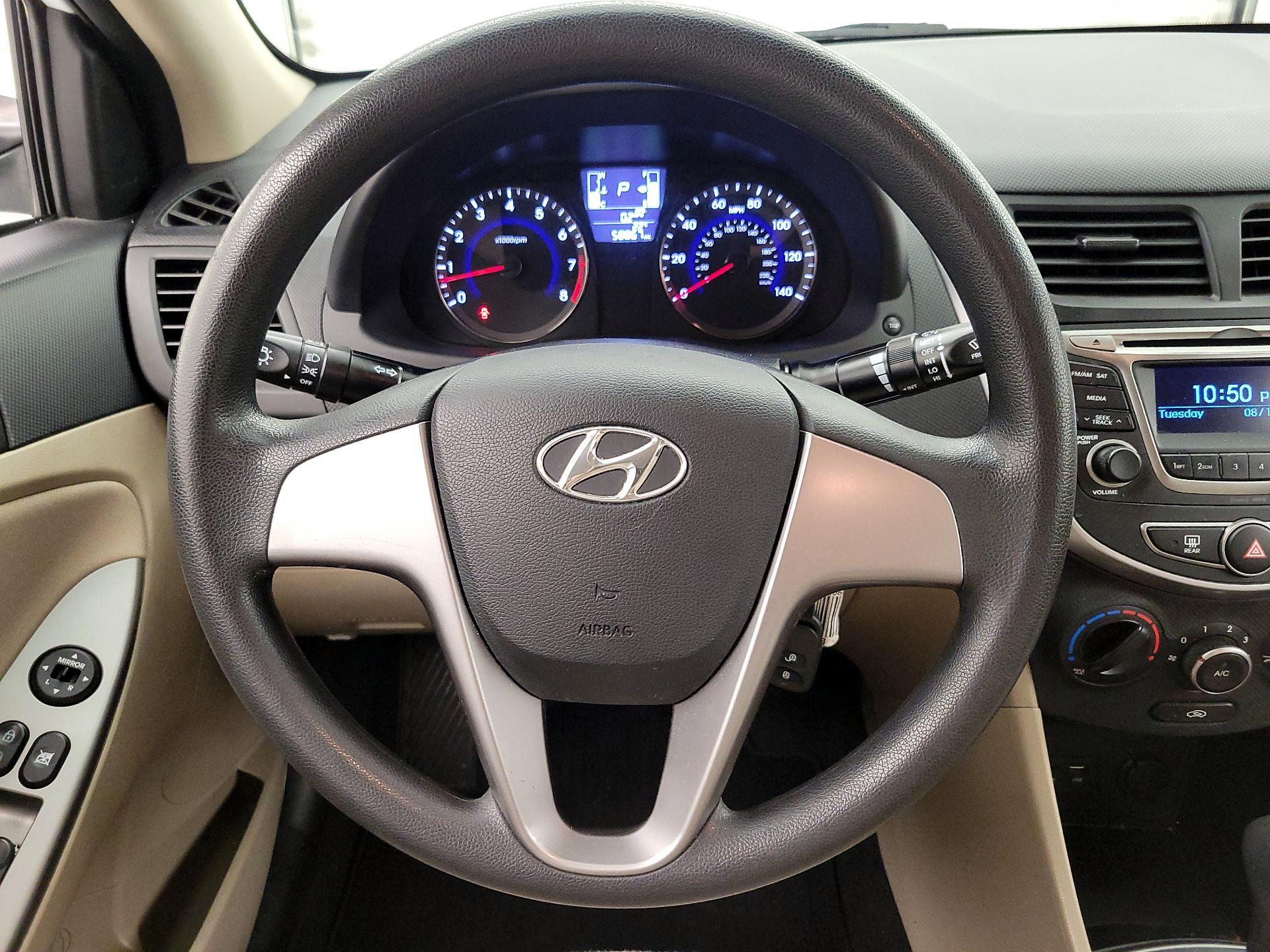 Thumbnail: 2016 Hyundai Accent - 10