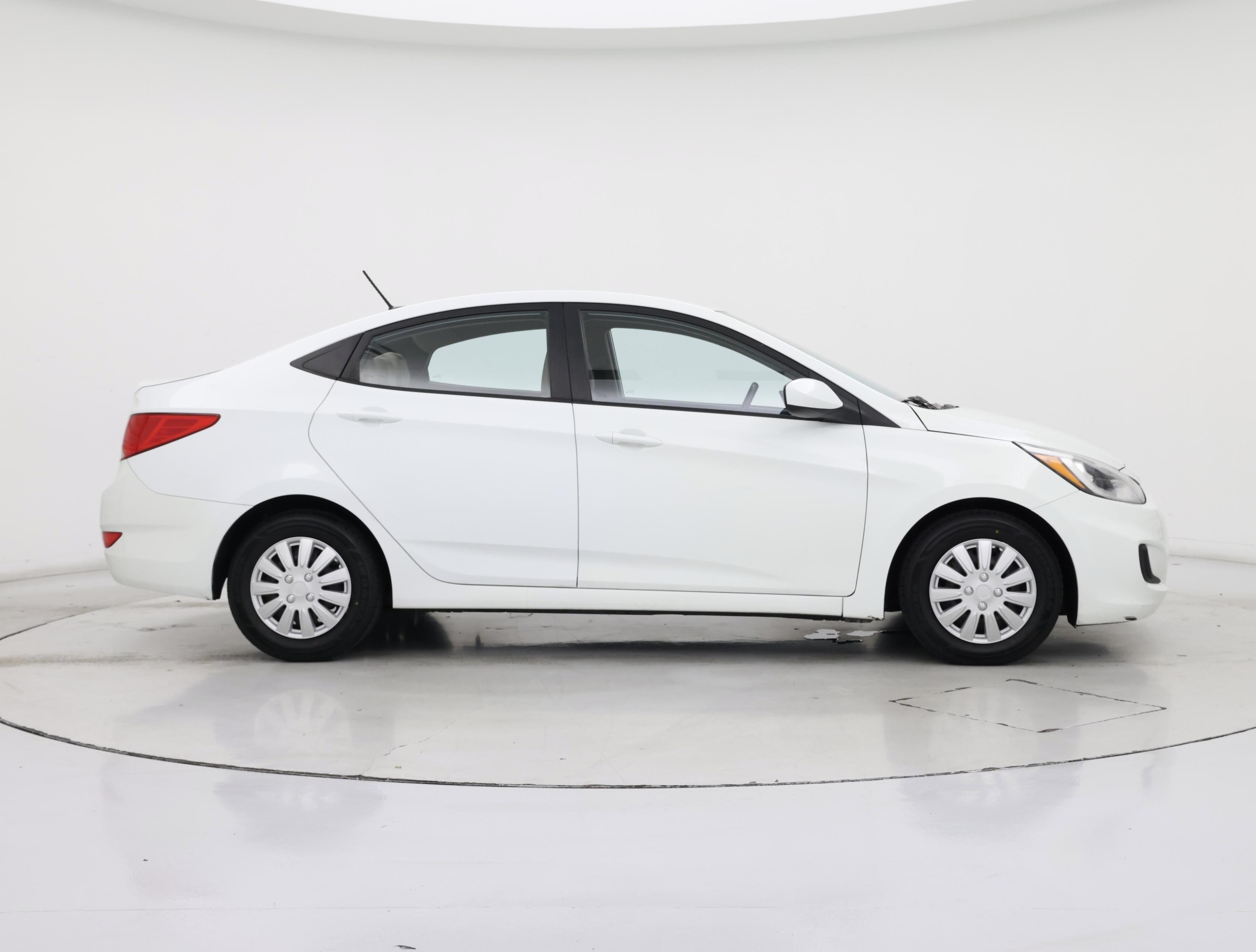 Thumbnail: 2016 Hyundai Accent - 7