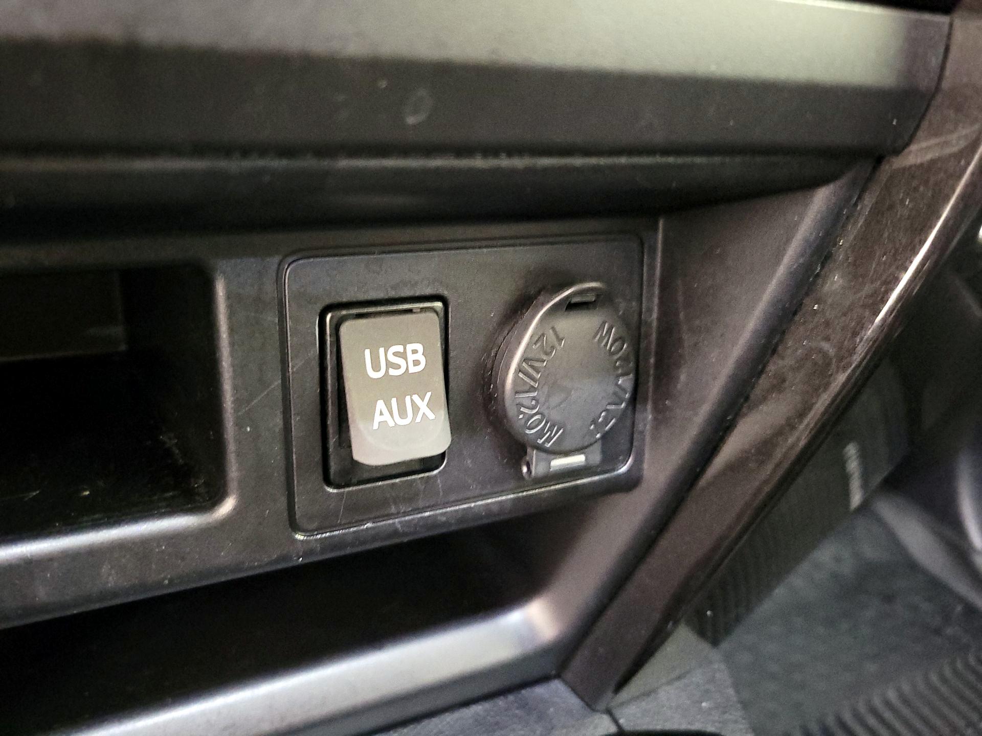 Thumbnail: 2019 Toyota 4Runner - 19