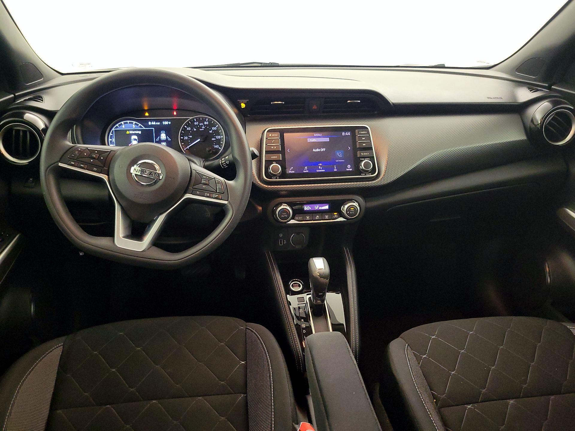 Thumbnail: 2019 Nissan Kicks - 9