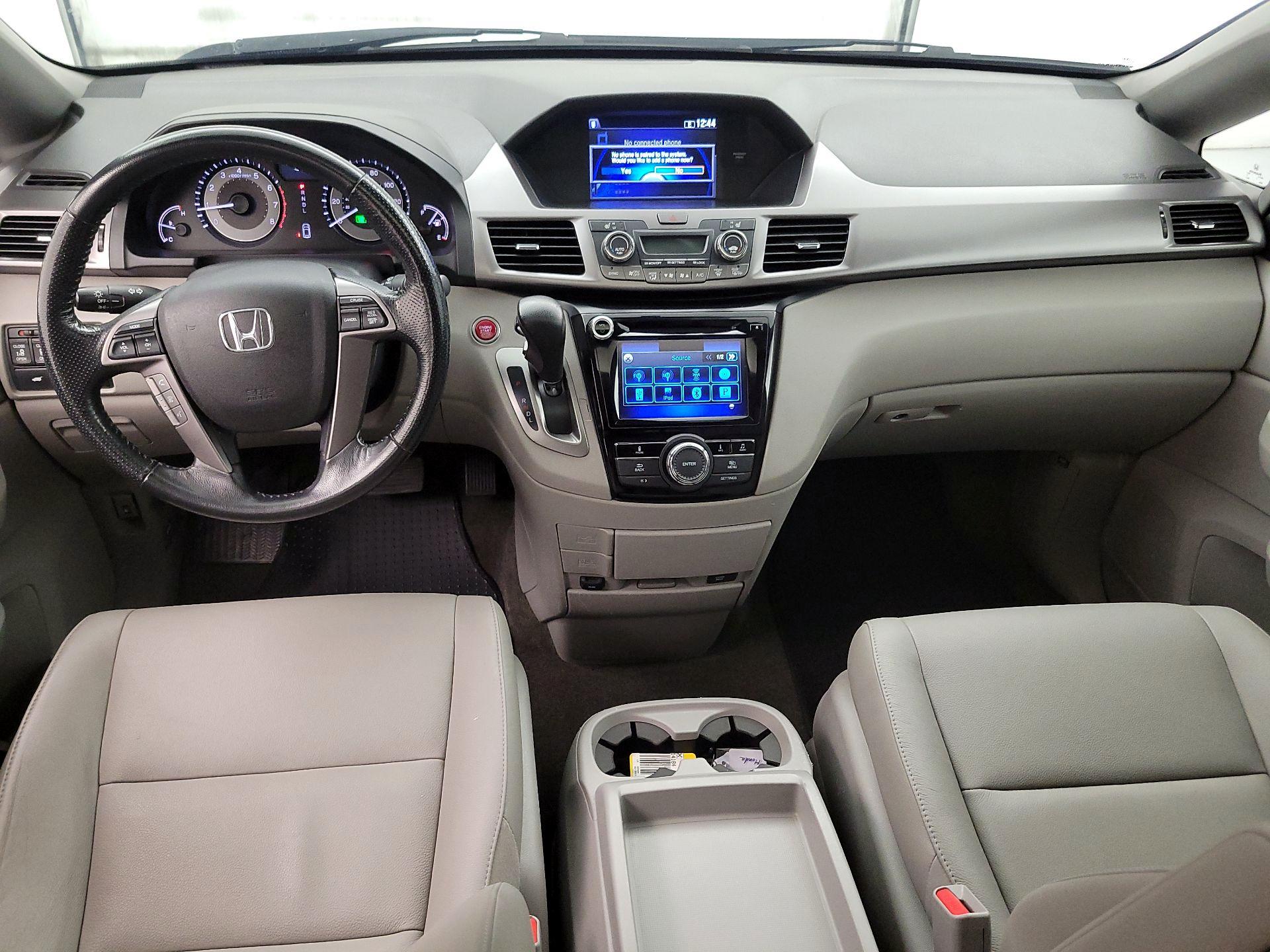 Thumbnail: 2015 Honda Odyssey - 9