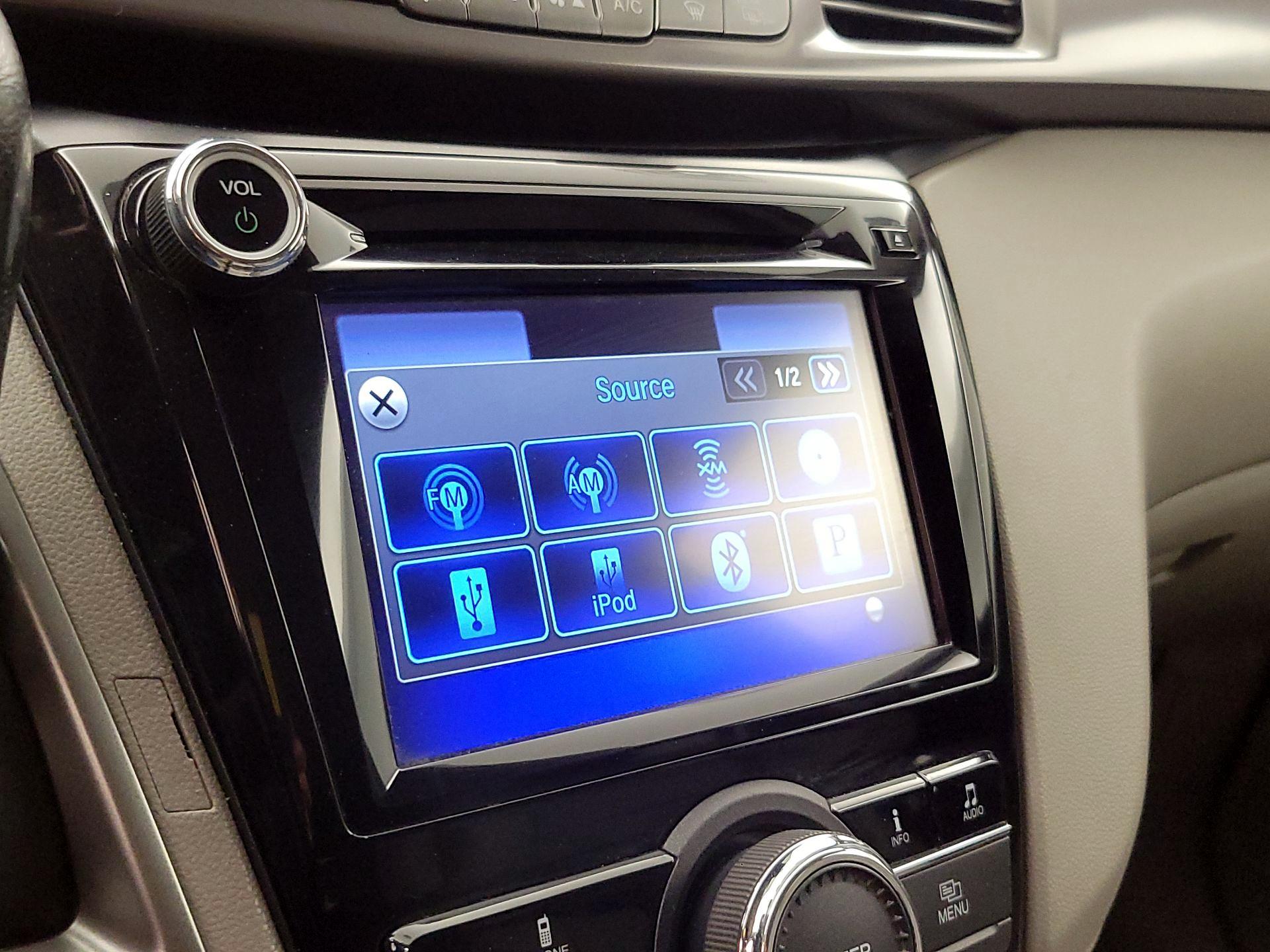 Thumbnail: 2015 Honda Odyssey - 15
