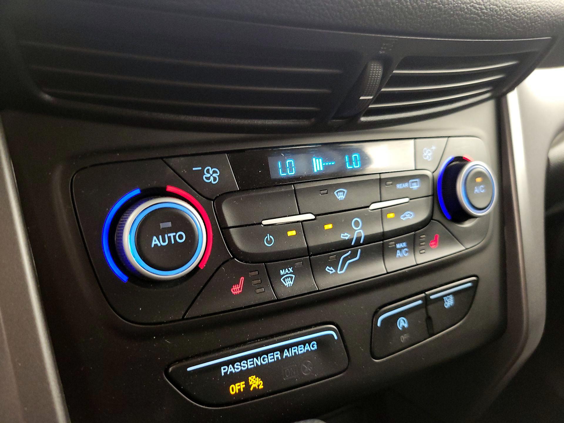 Thumbnail: 2019 Ford Escape - 16