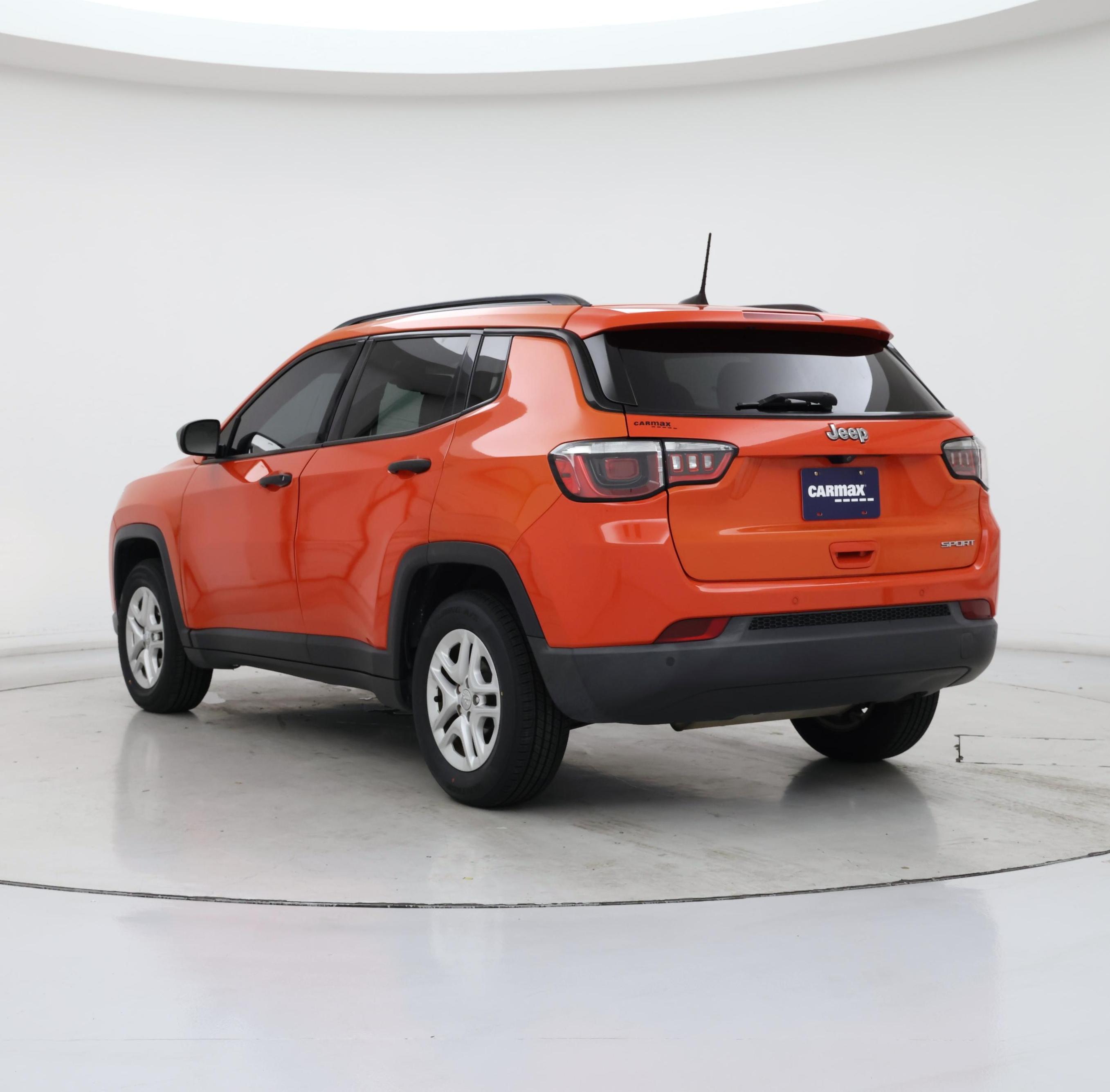 Thumbnail: 2017 Jeep Compass - 2