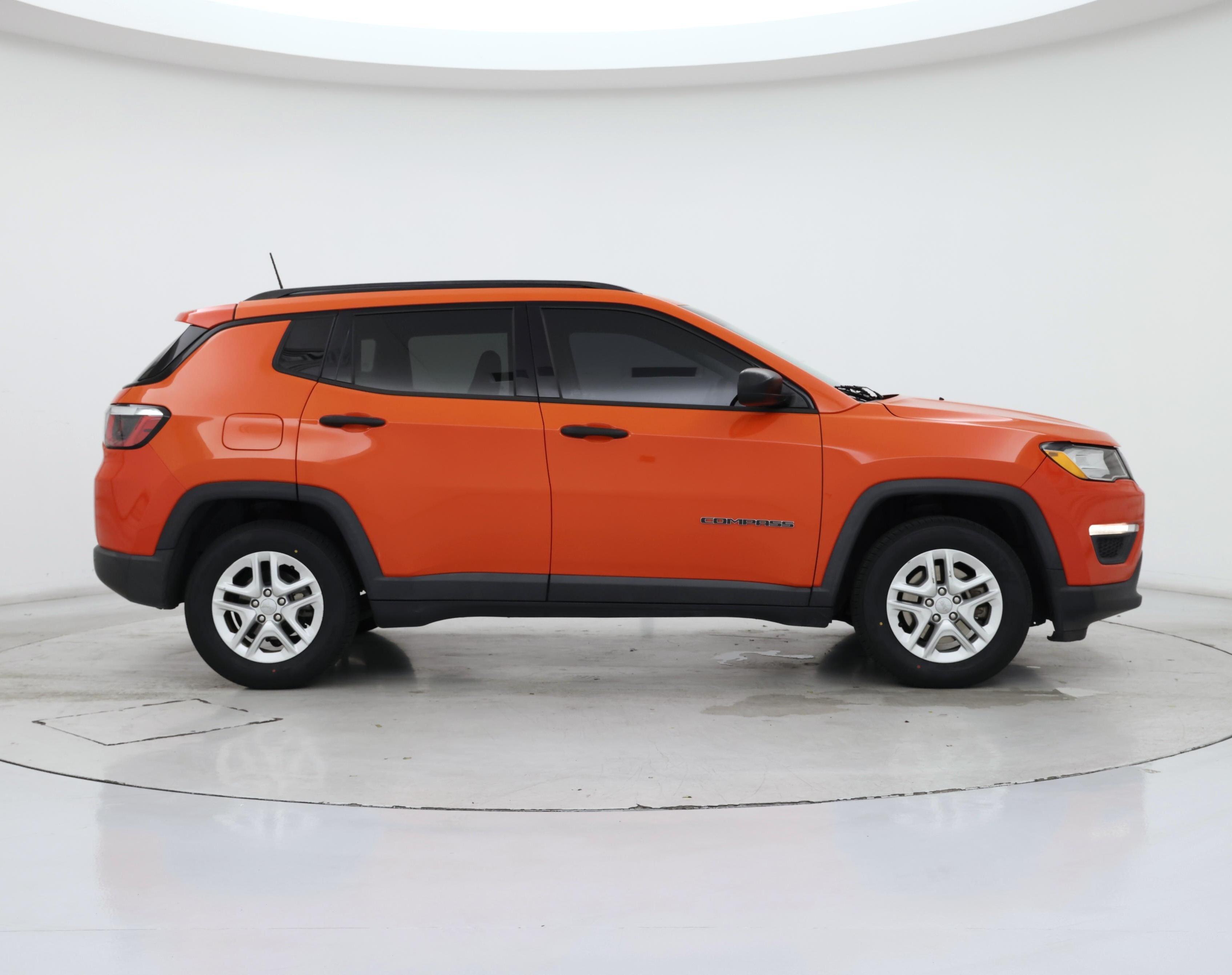 Thumbnail: 2017 Jeep Compass - 7