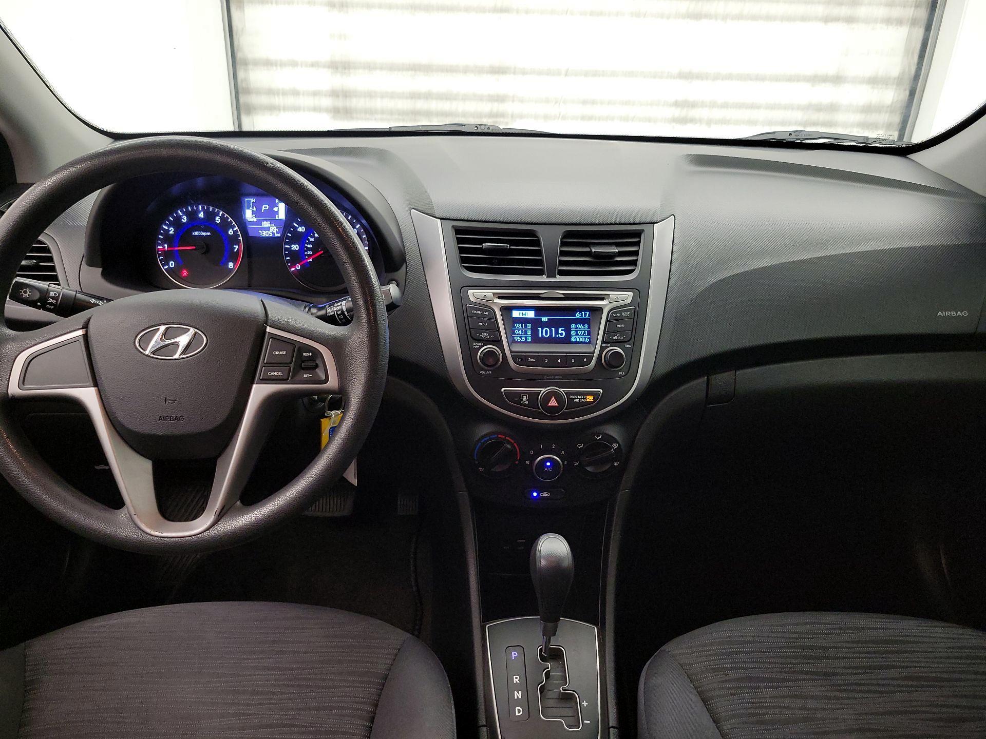 Thumbnail: 2017 Hyundai Accent - 9