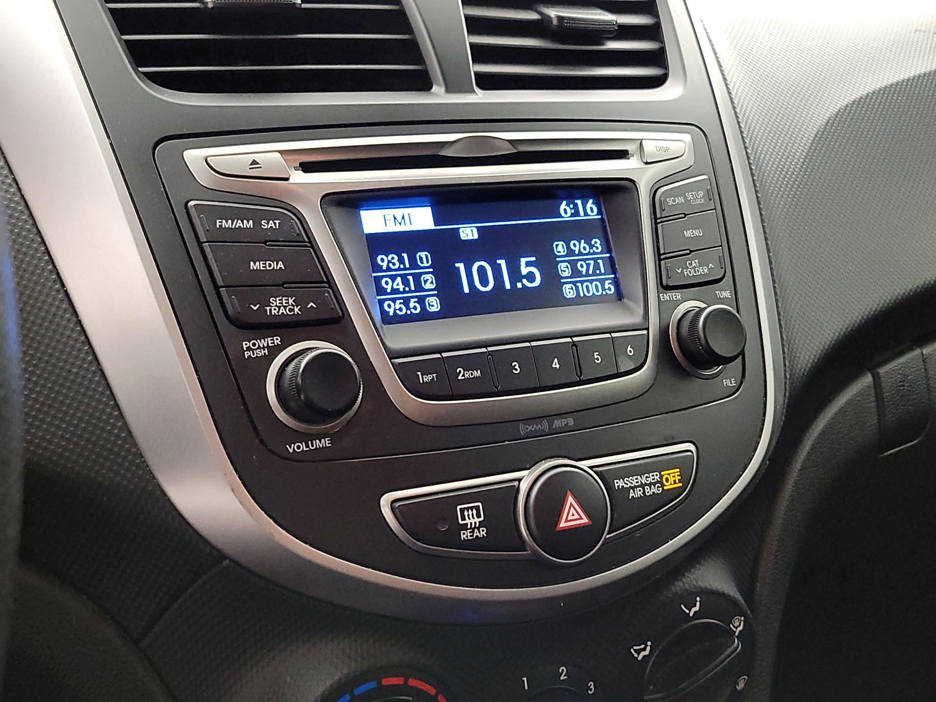 Thumbnail: 2017 Hyundai Accent - 14
