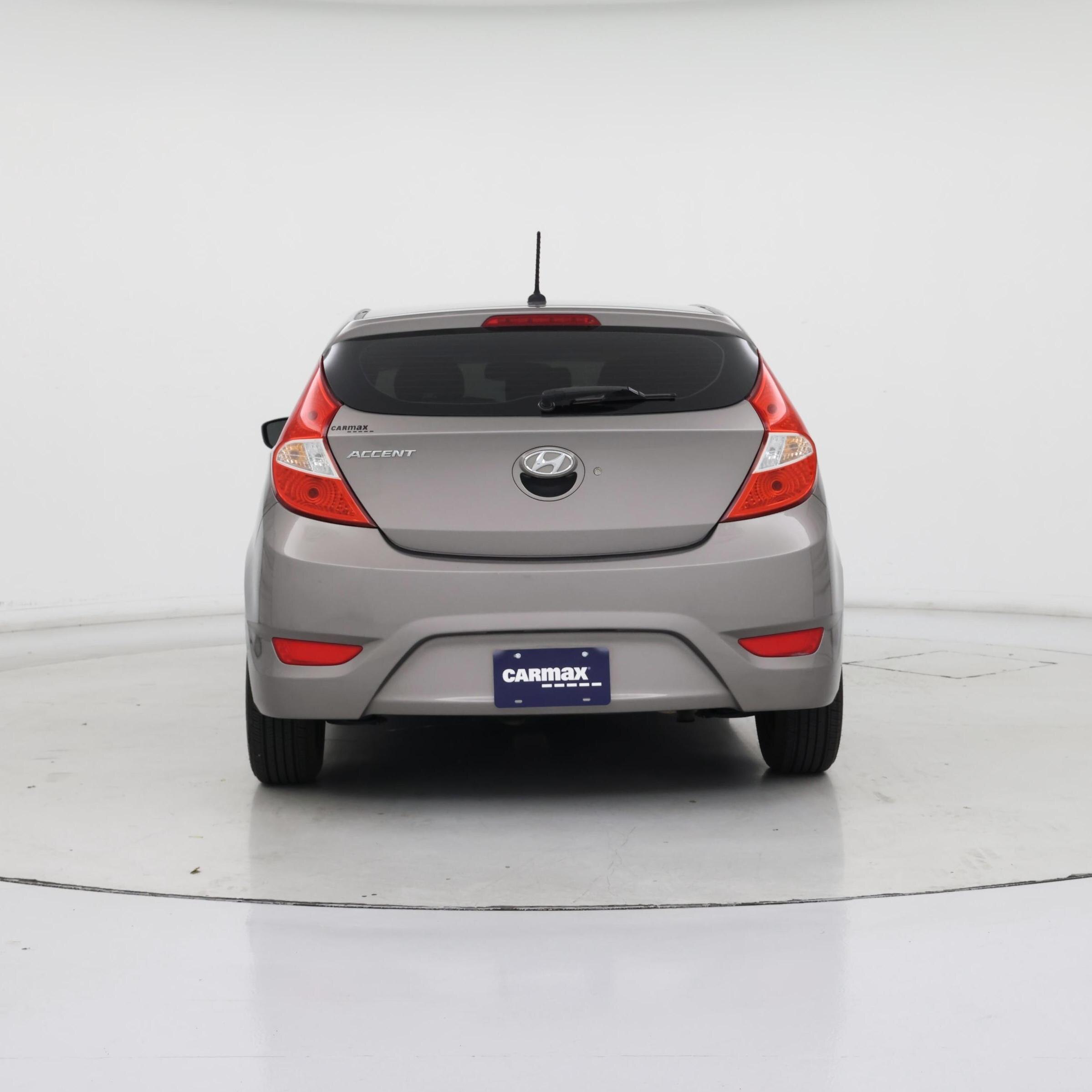 Thumbnail: 2017 Hyundai Accent - 6