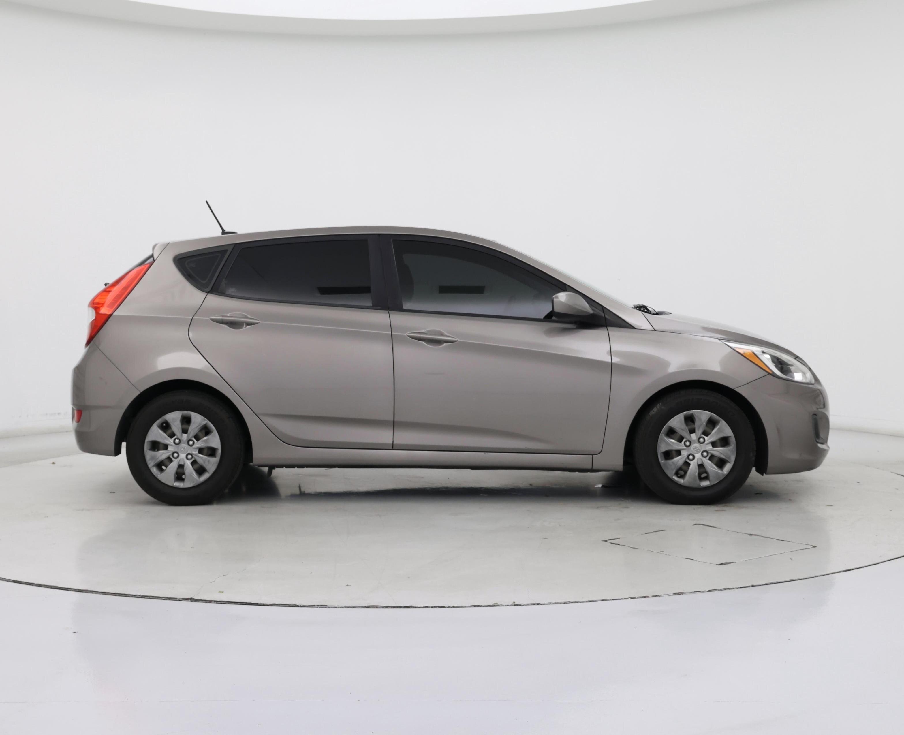 Thumbnail: 2017 Hyundai Accent - 7