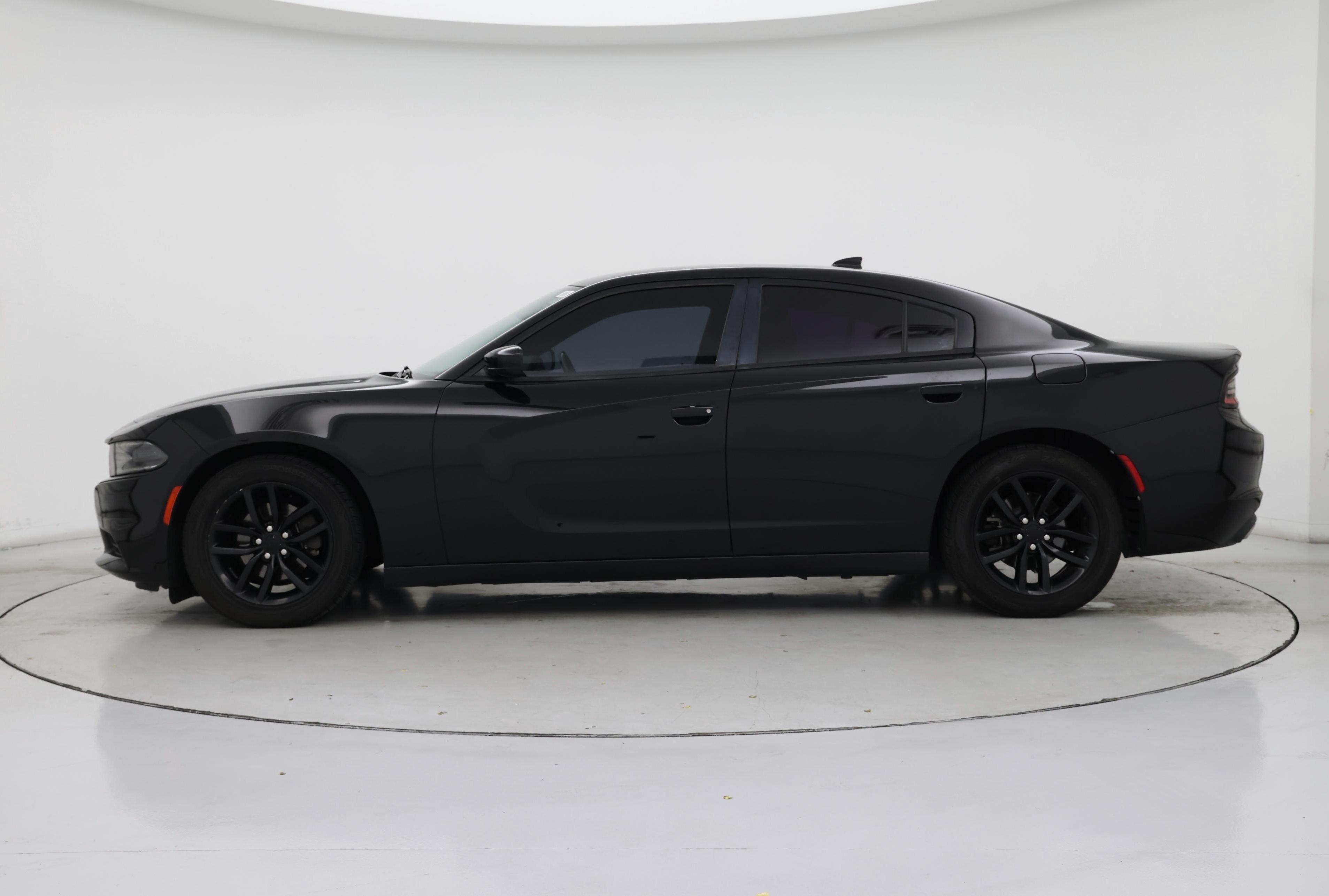 Thumbnail: 2016 Dodge Charger - 3
