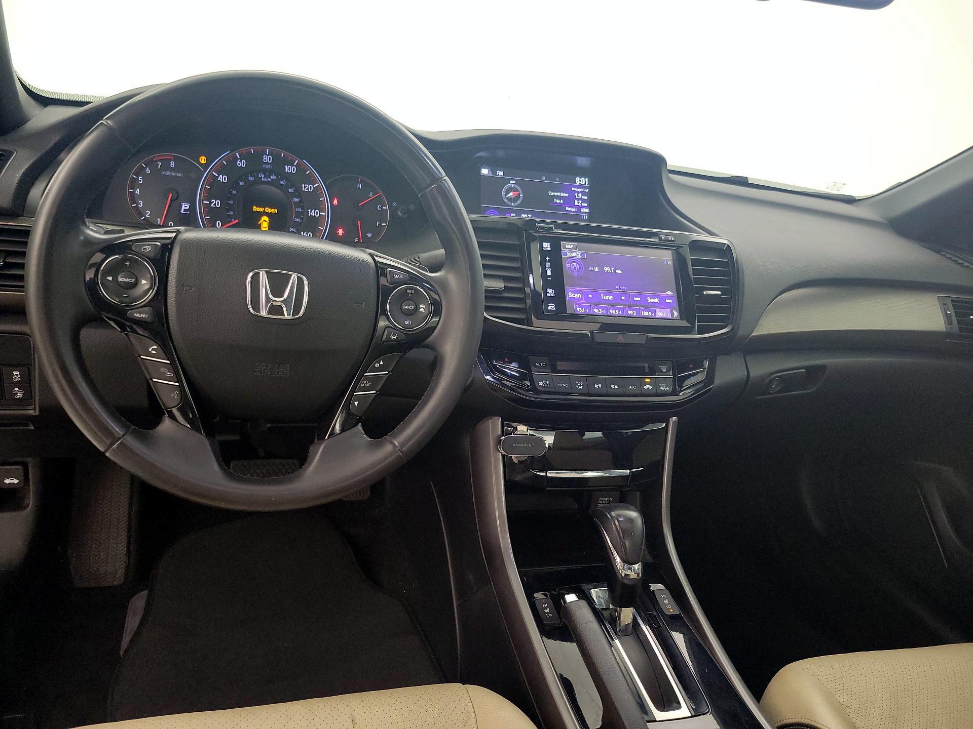 Thumbnail: 2016 Honda Accord - 9