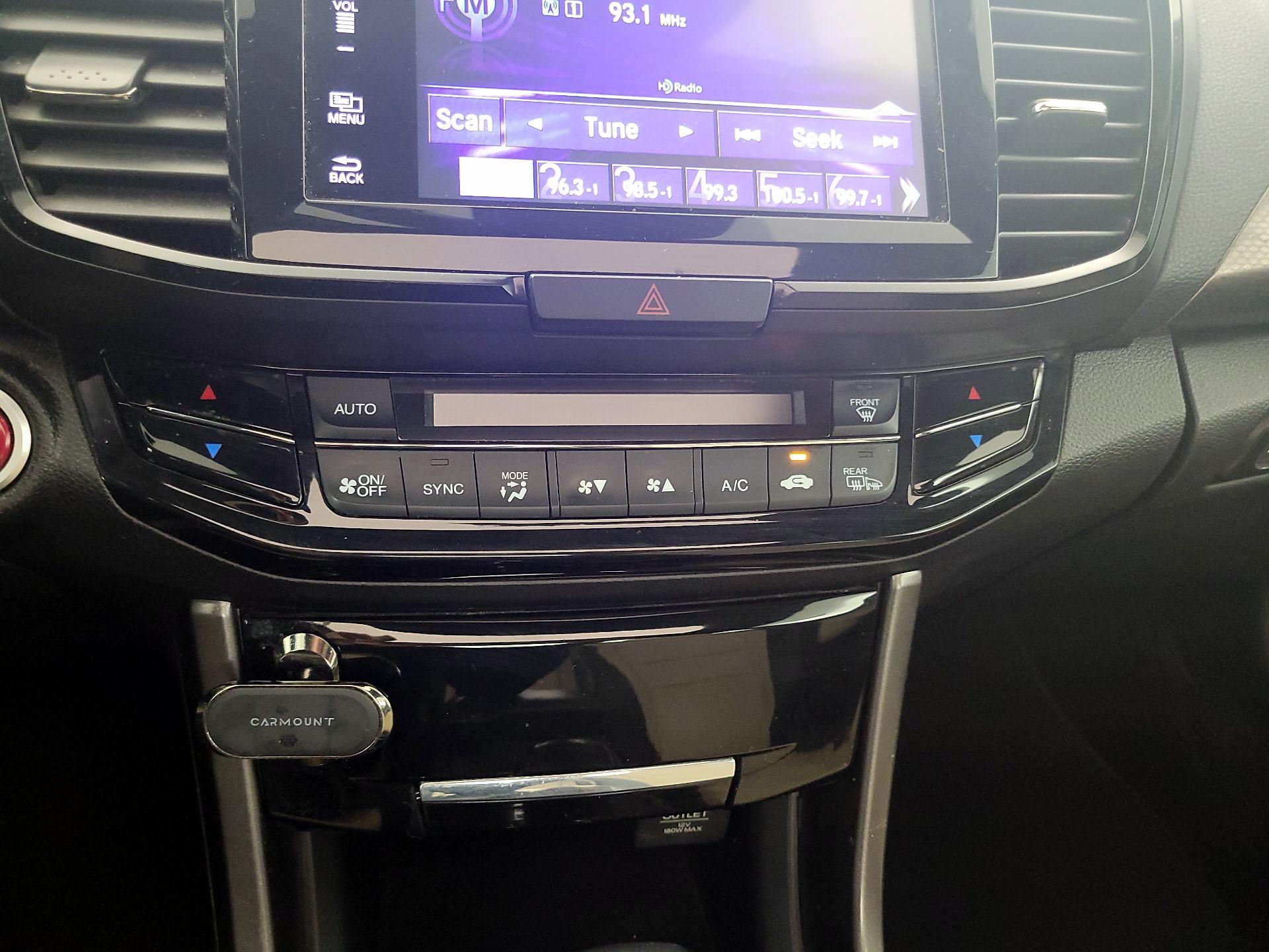 Thumbnail: 2016 Honda Accord - 16