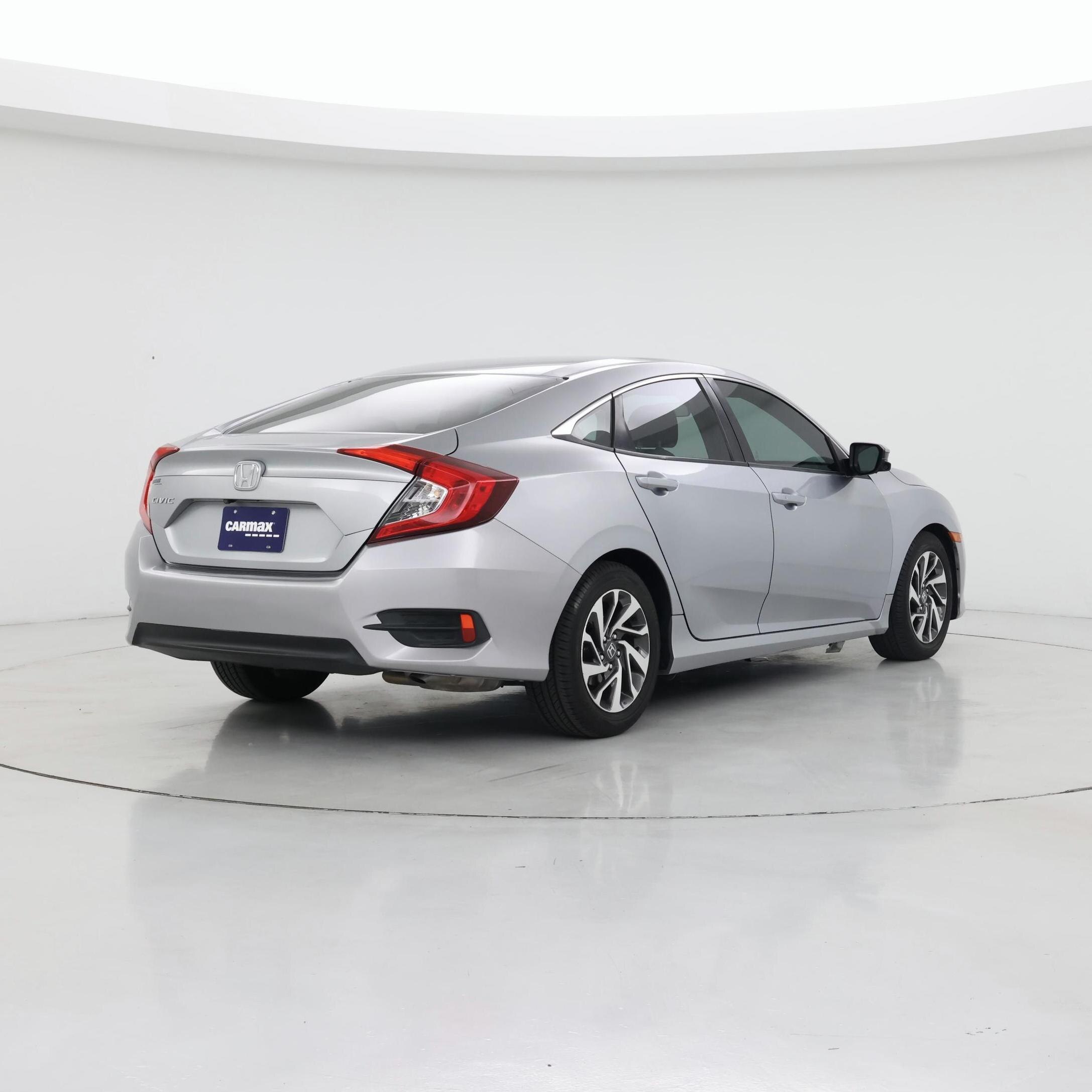 Thumbnail: 2016 Honda Civic - 8