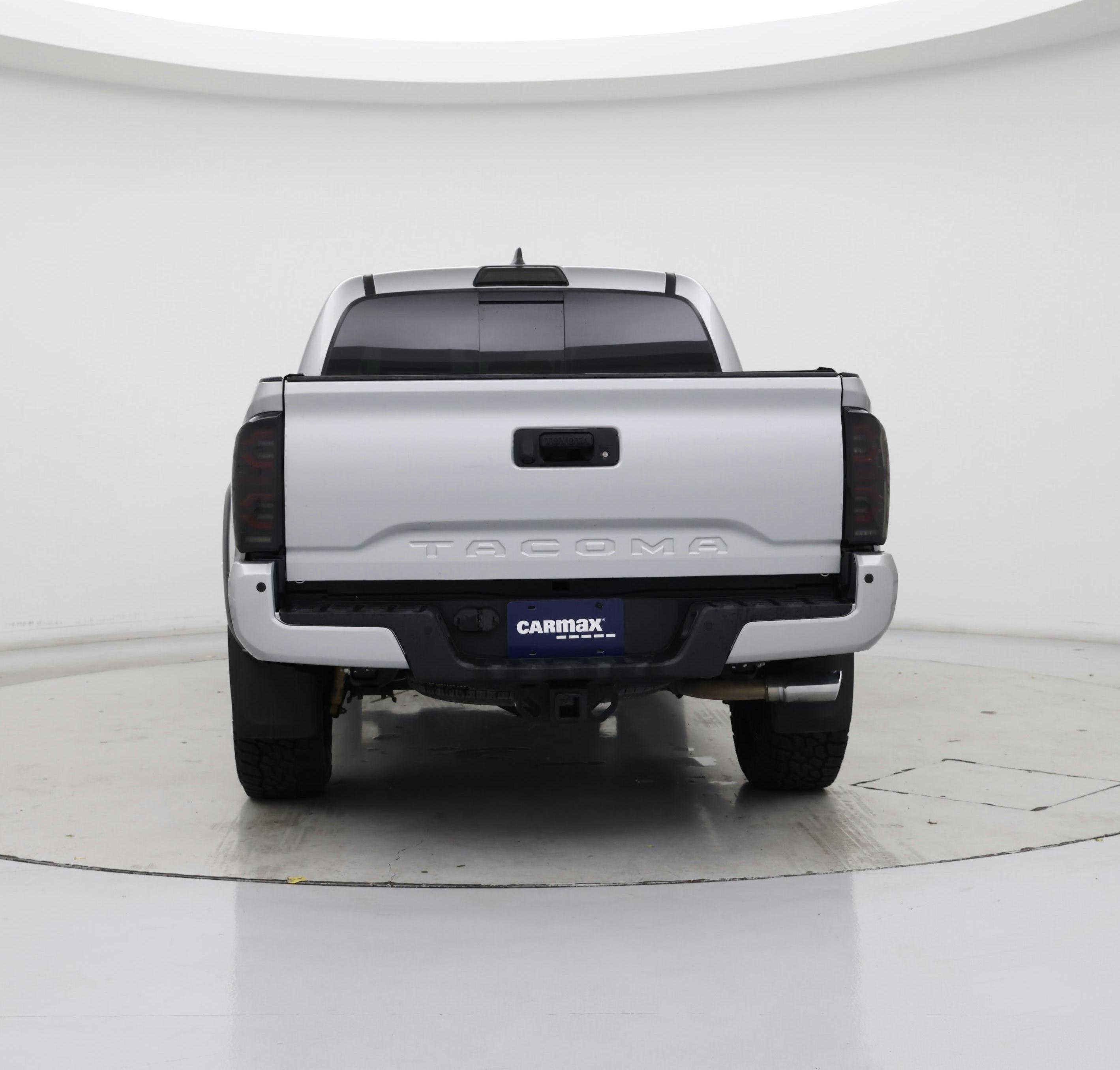 Thumbnail: 2019 Toyota Tacoma - 6