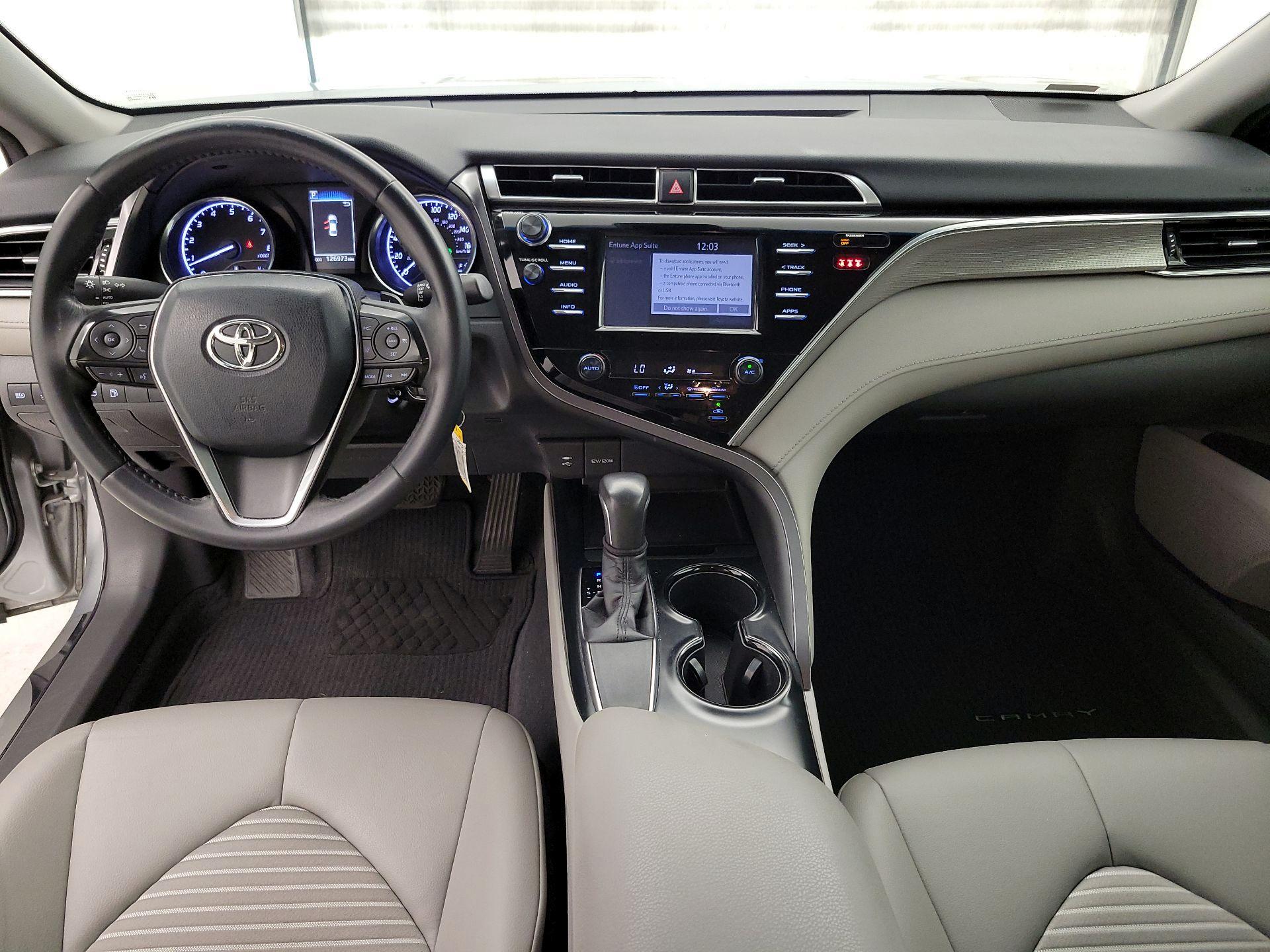 Thumbnail: 2018 Toyota Camry - 9