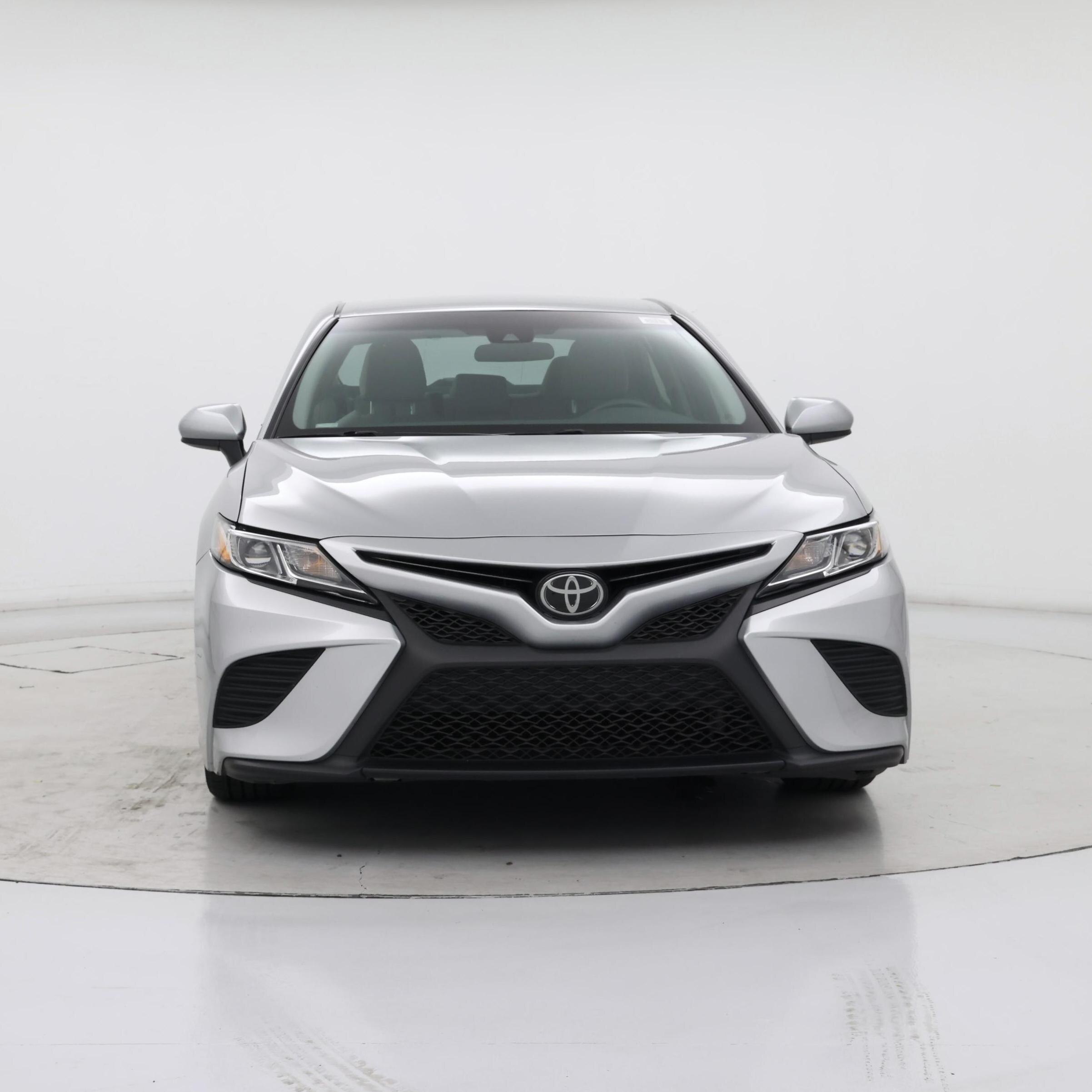 Thumbnail: 2018 Toyota Camry - 5