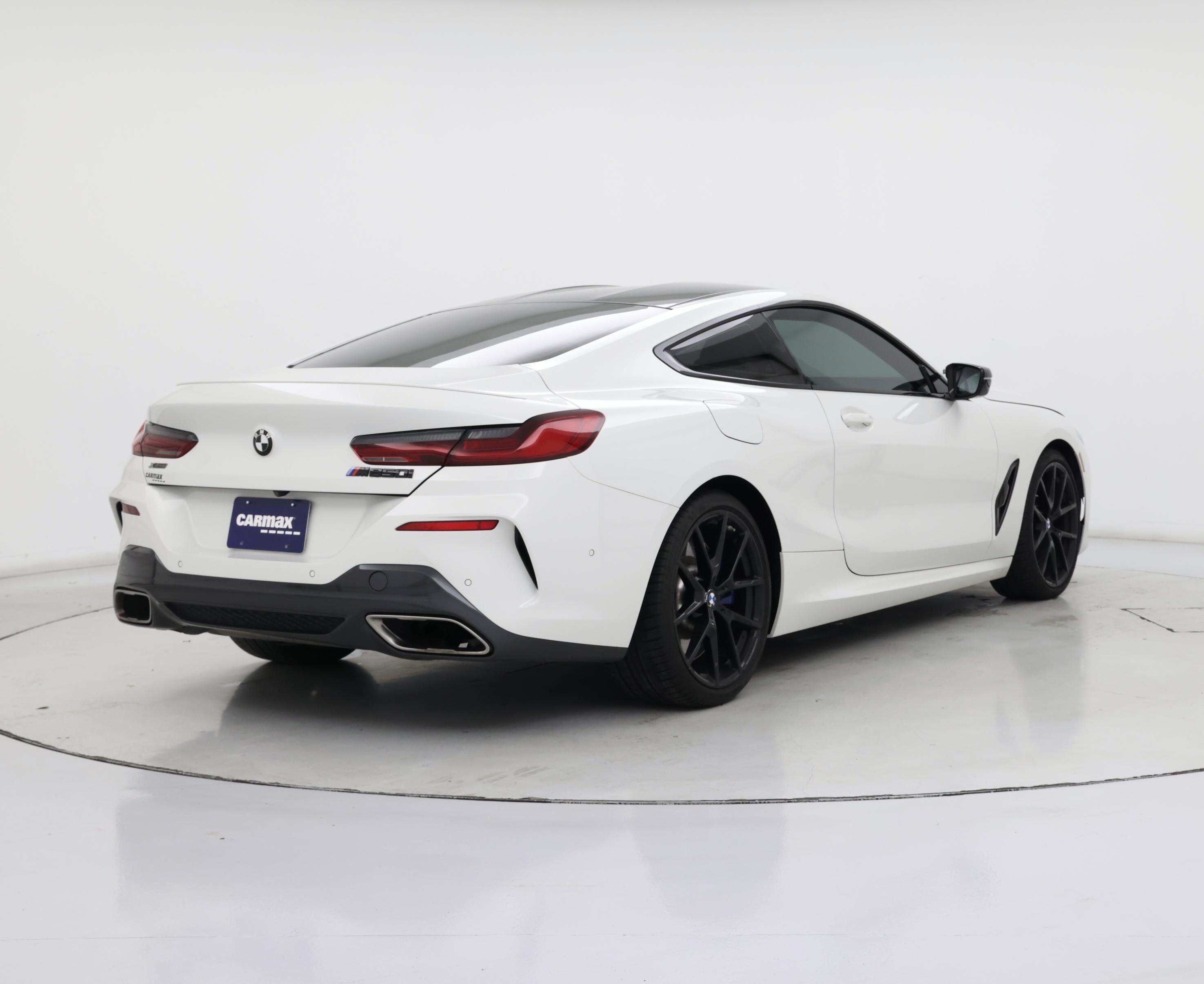 Thumbnail: 2019 BMW 8 Series - 8