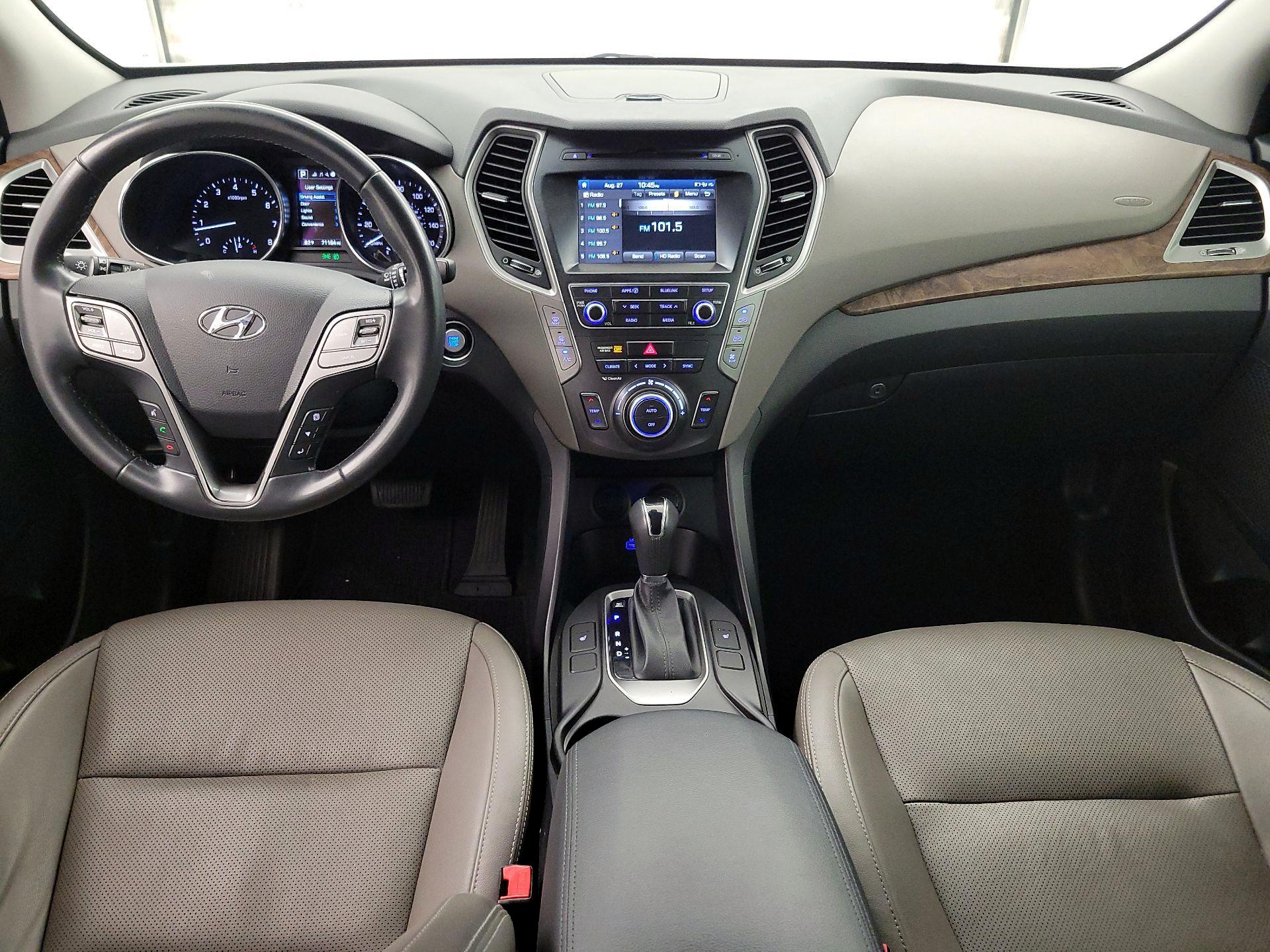 Thumbnail: 2017 Hyundai Santa Fe - 9