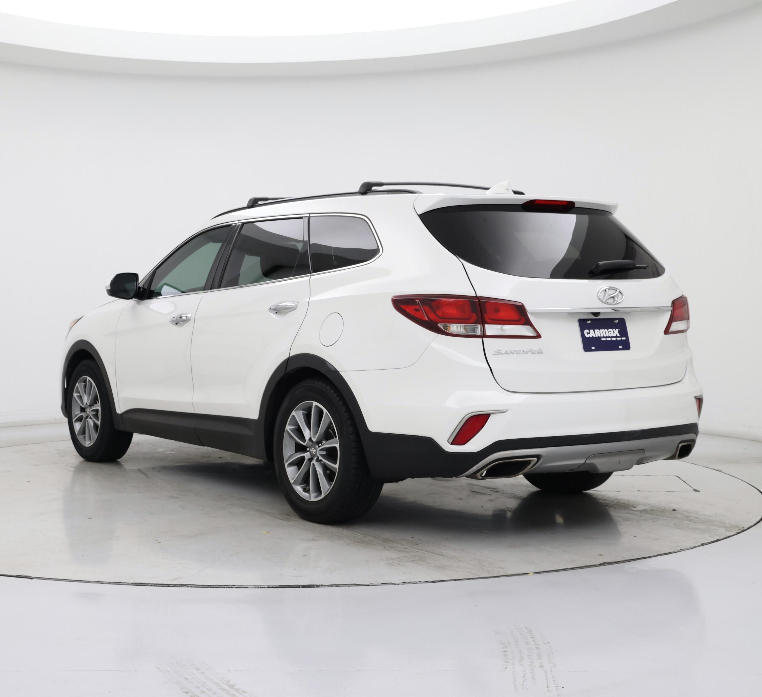Thumbnail: 2017 Hyundai Santa Fe - 2